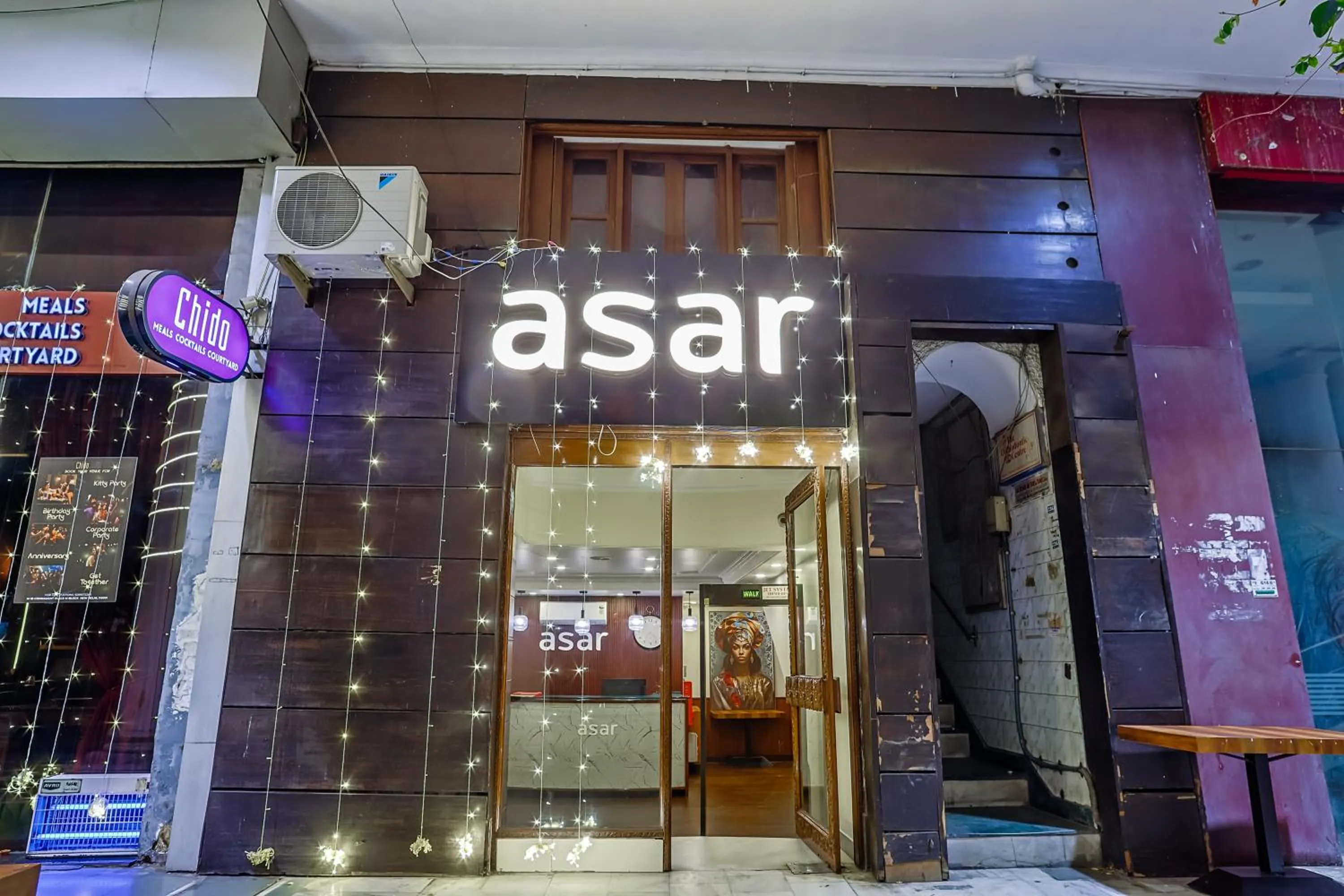 Facade/entrance in asar CP Outer Circle by Orion Hotels