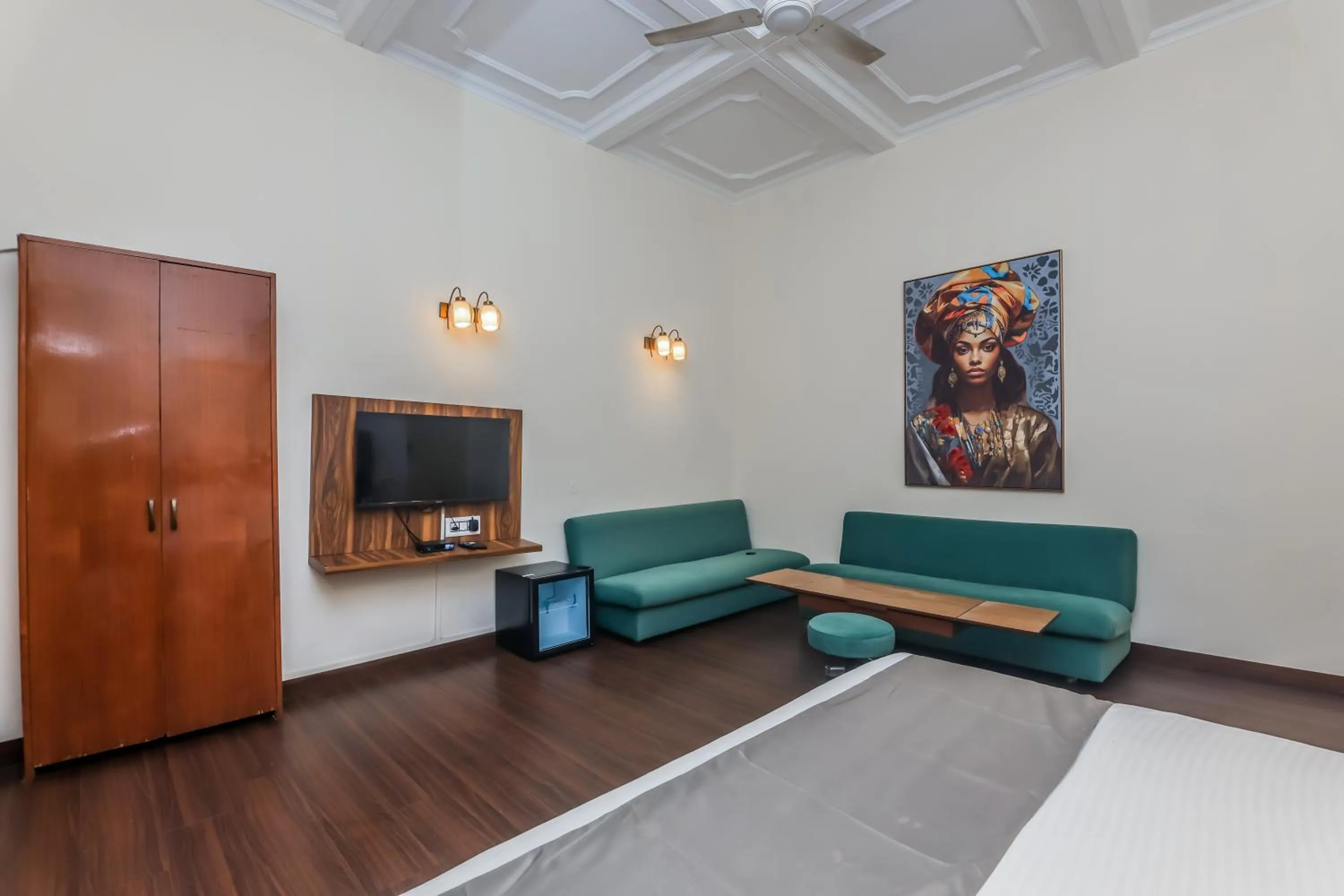 Bed in asar CP Outer Circle by Orion Hotels