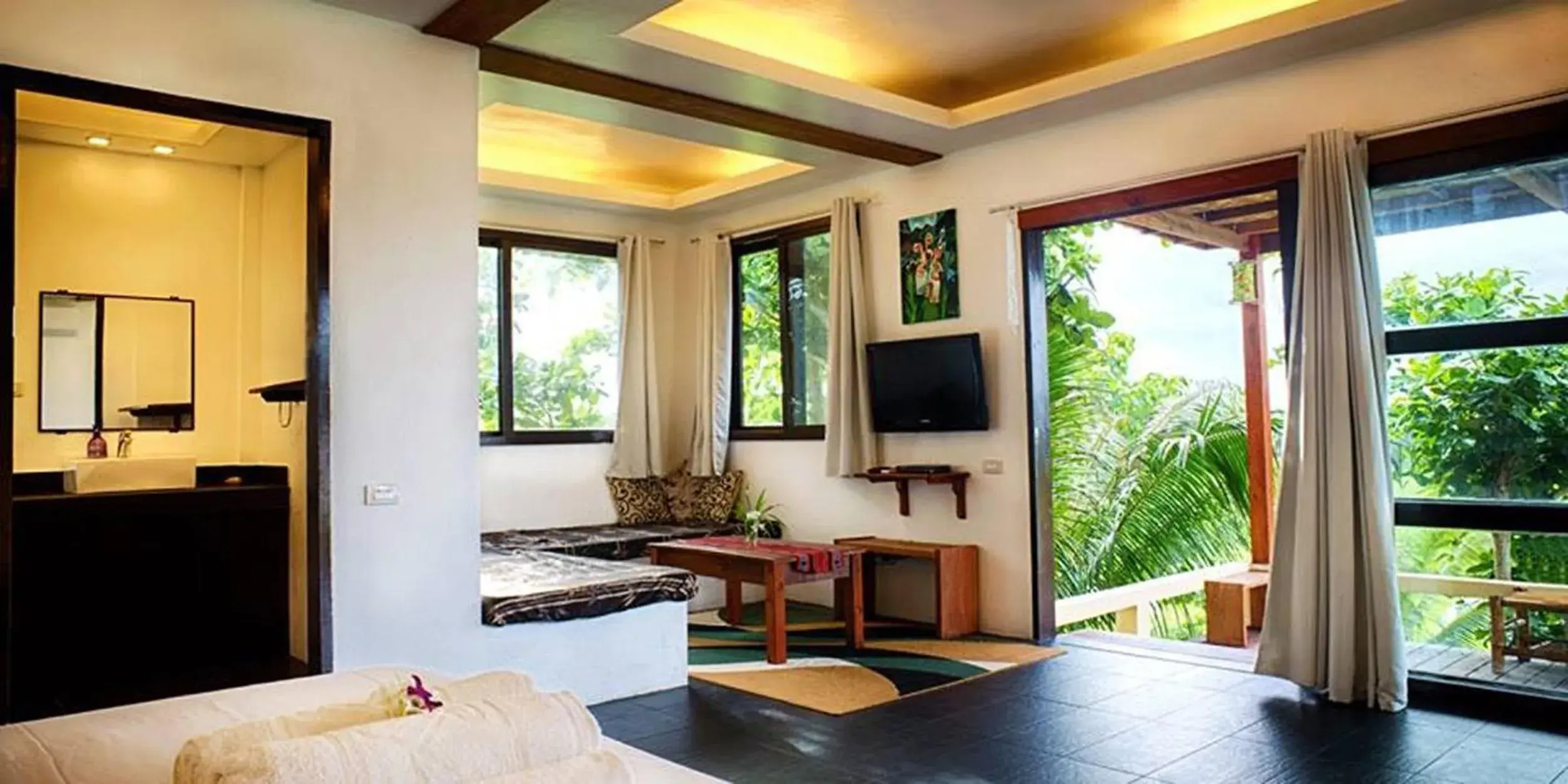 Deluxe Suite with Free Use of Golf Course in Villa Maya Deluxe Suite with Free Use of Golf Course in Villa Maya