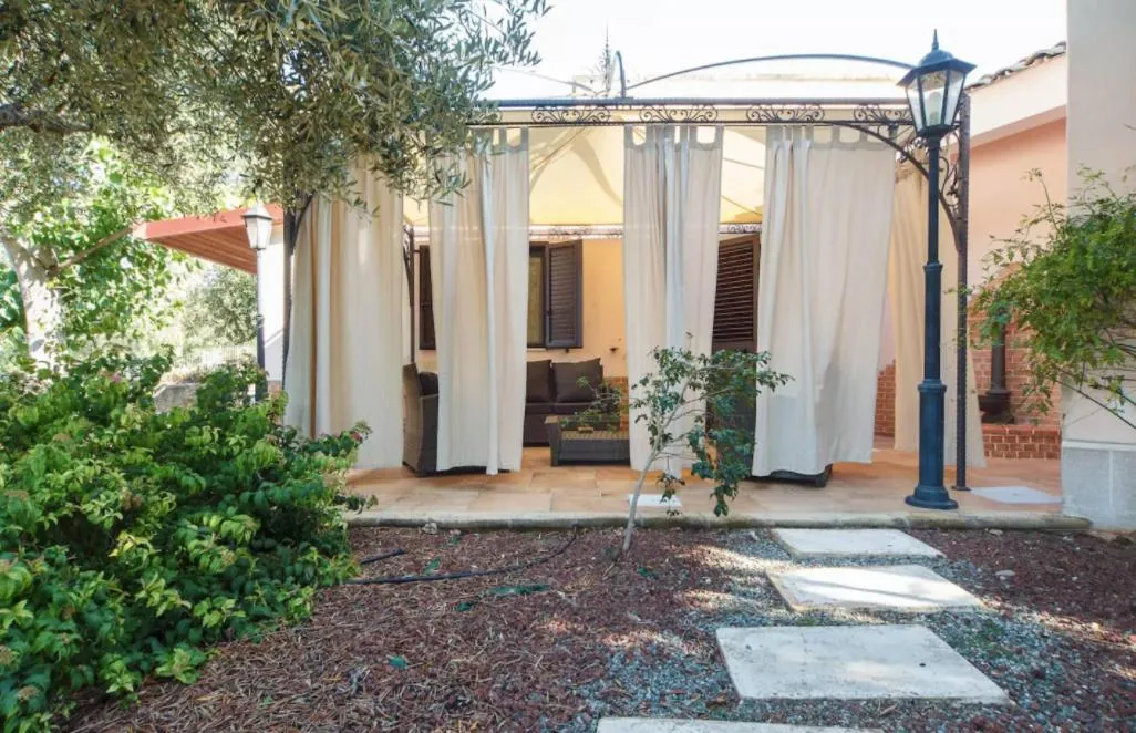Garden in B&B Antico Ulivo