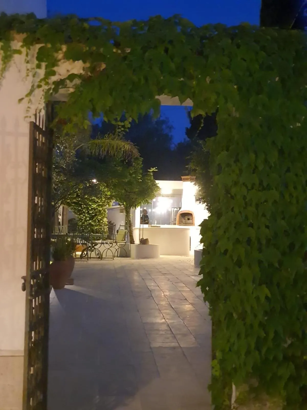 Facade/entrance in B&B Antico Ulivo