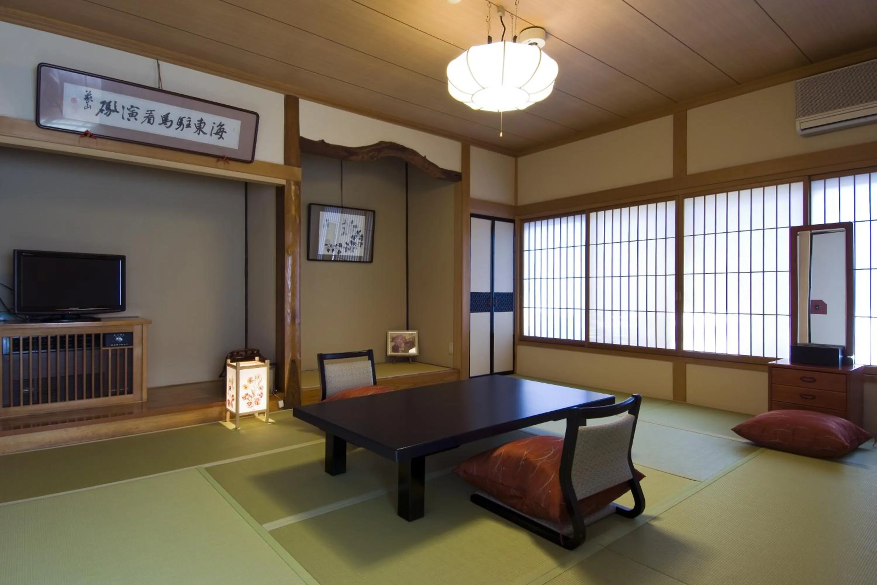 Photo of the whole room in Ekinariya Ryokan