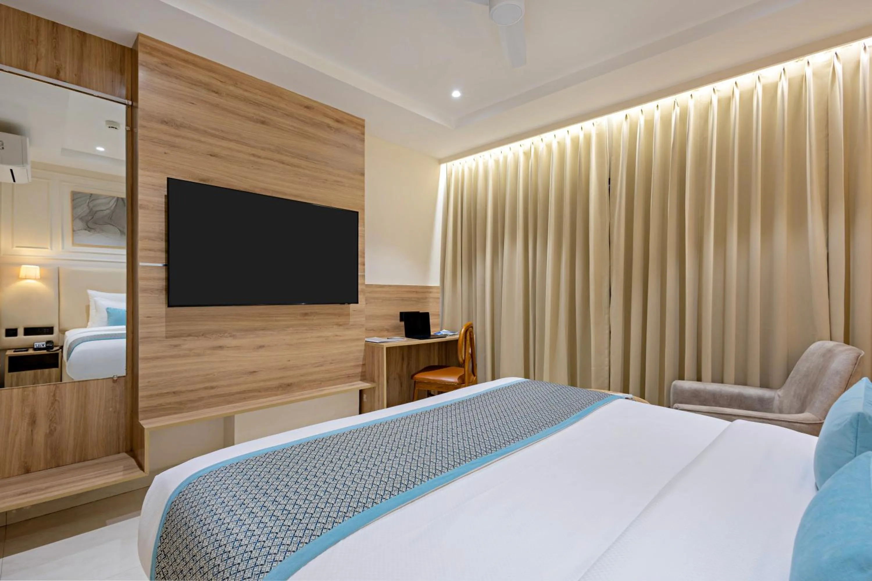TV and multimedia, Bed in Monday Premium Madhapur