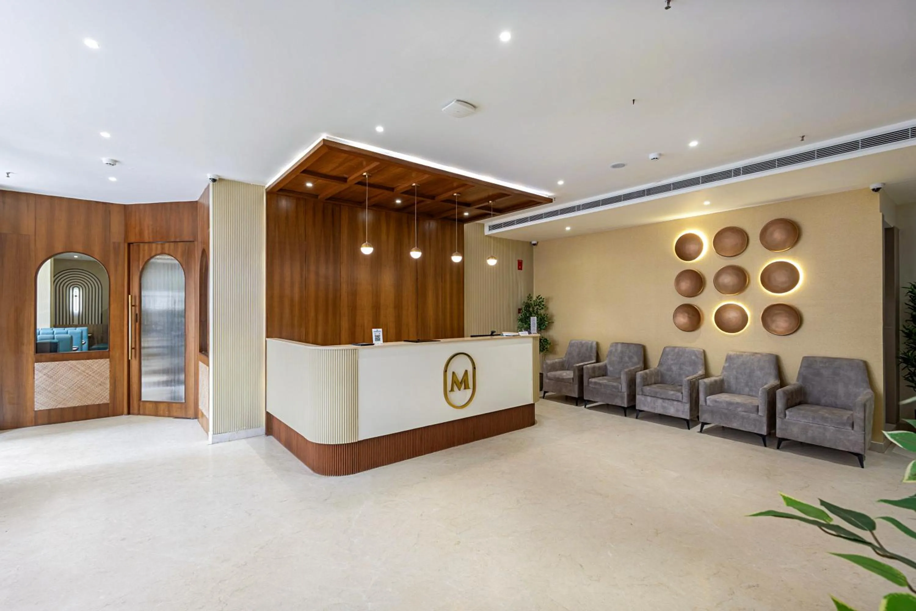Lobby or reception in Monday Premium Madhapur
