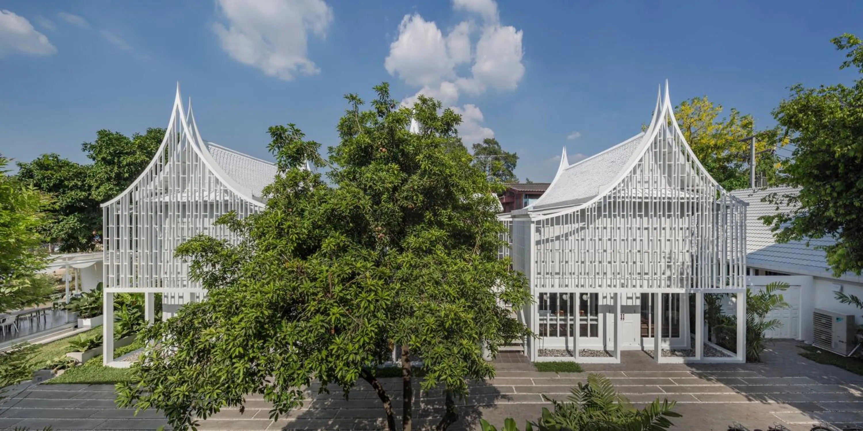 Property building in Busaba Ayutthaya Hotel