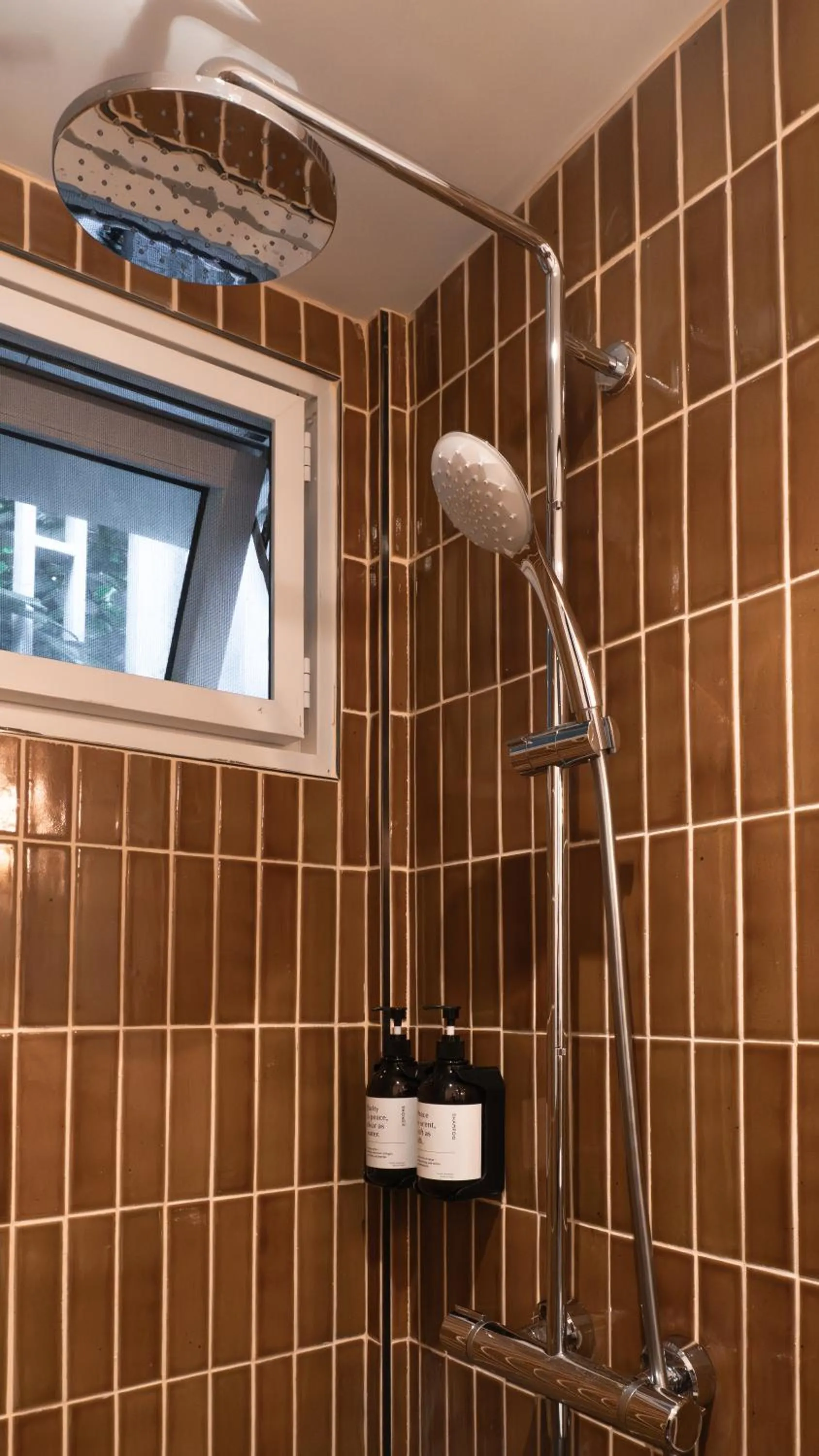 Bathroom in Busaba Ayutthaya Hotel