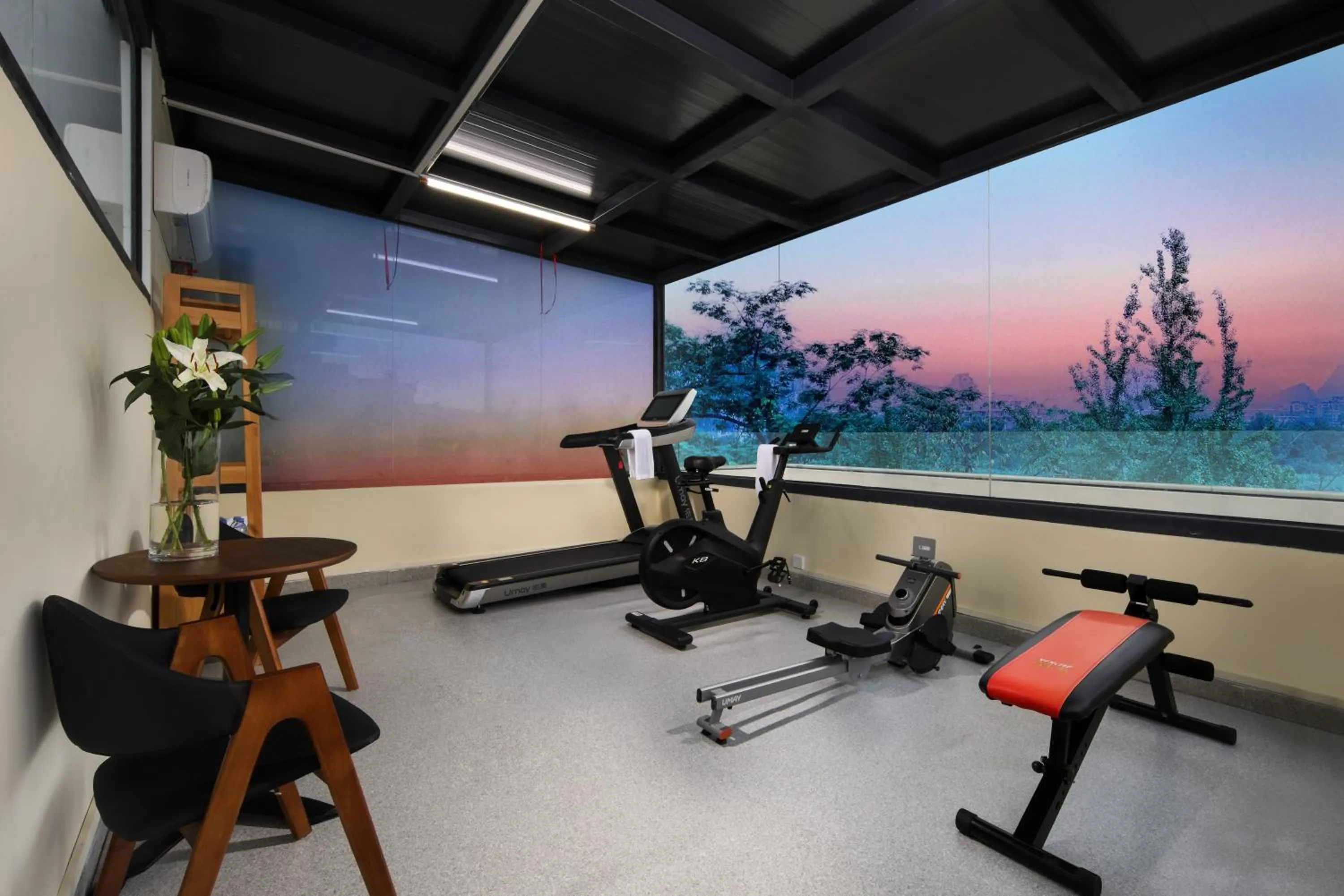 Fitness centre/facilities in Guilin Mingjiang Hotel