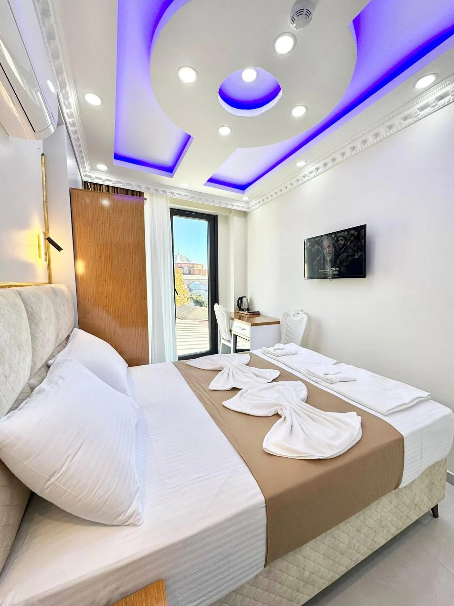 TV and multimedia, Bed in Hagia Sophia Palace Hotel