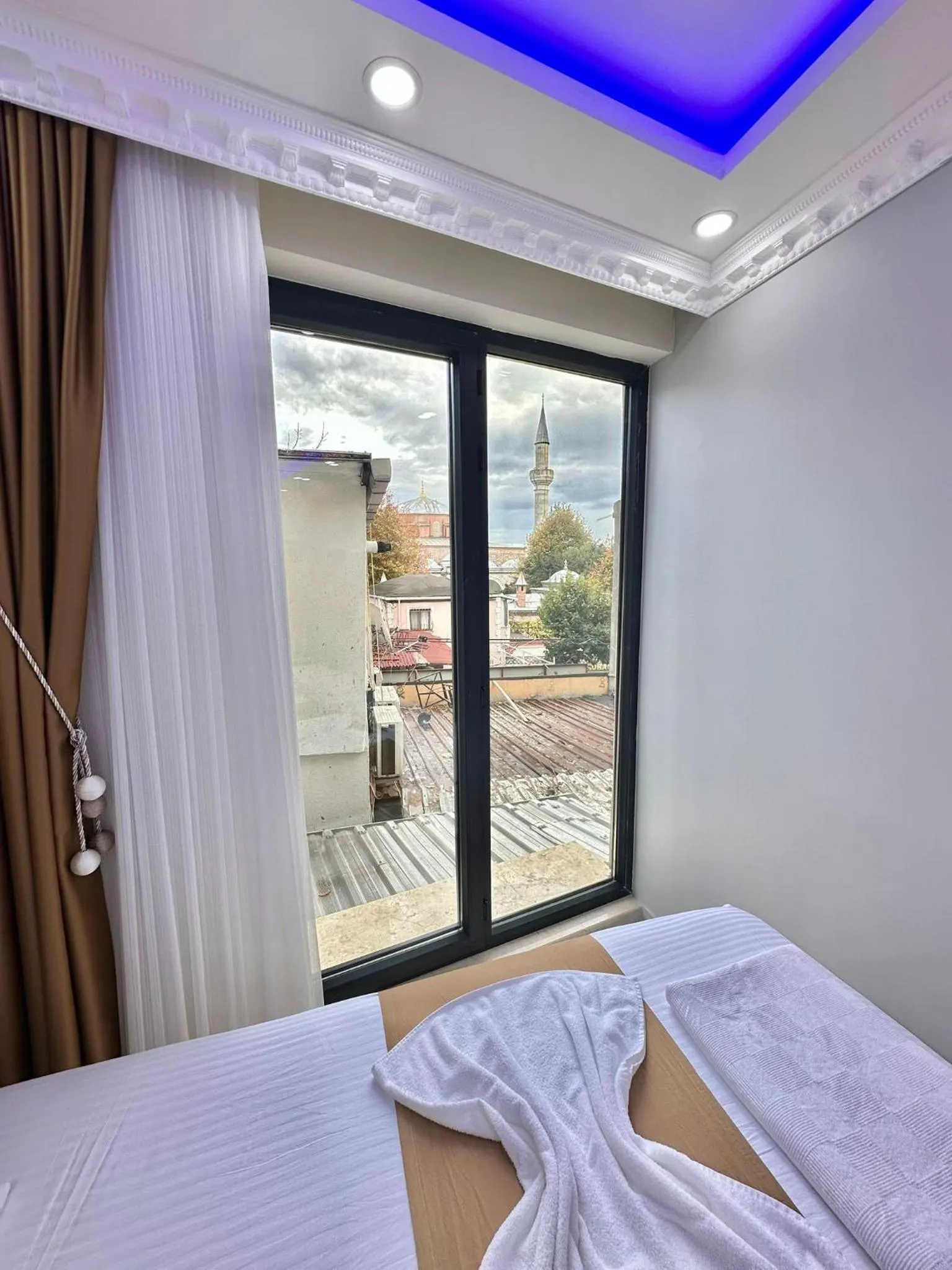 Bed in Hagia Sophia Palace Hotel