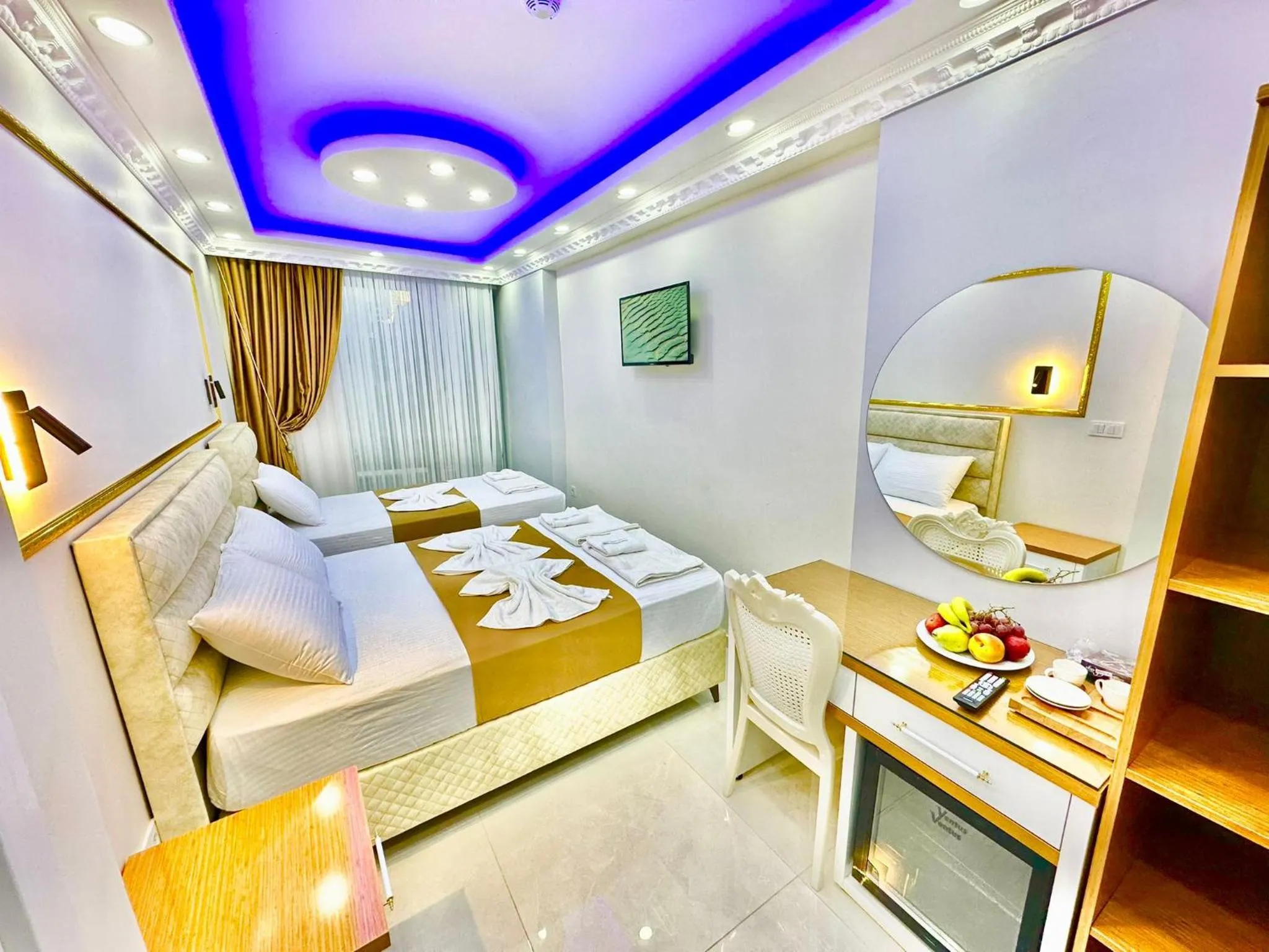 Bed in Hagia Sophia Palace Hotel