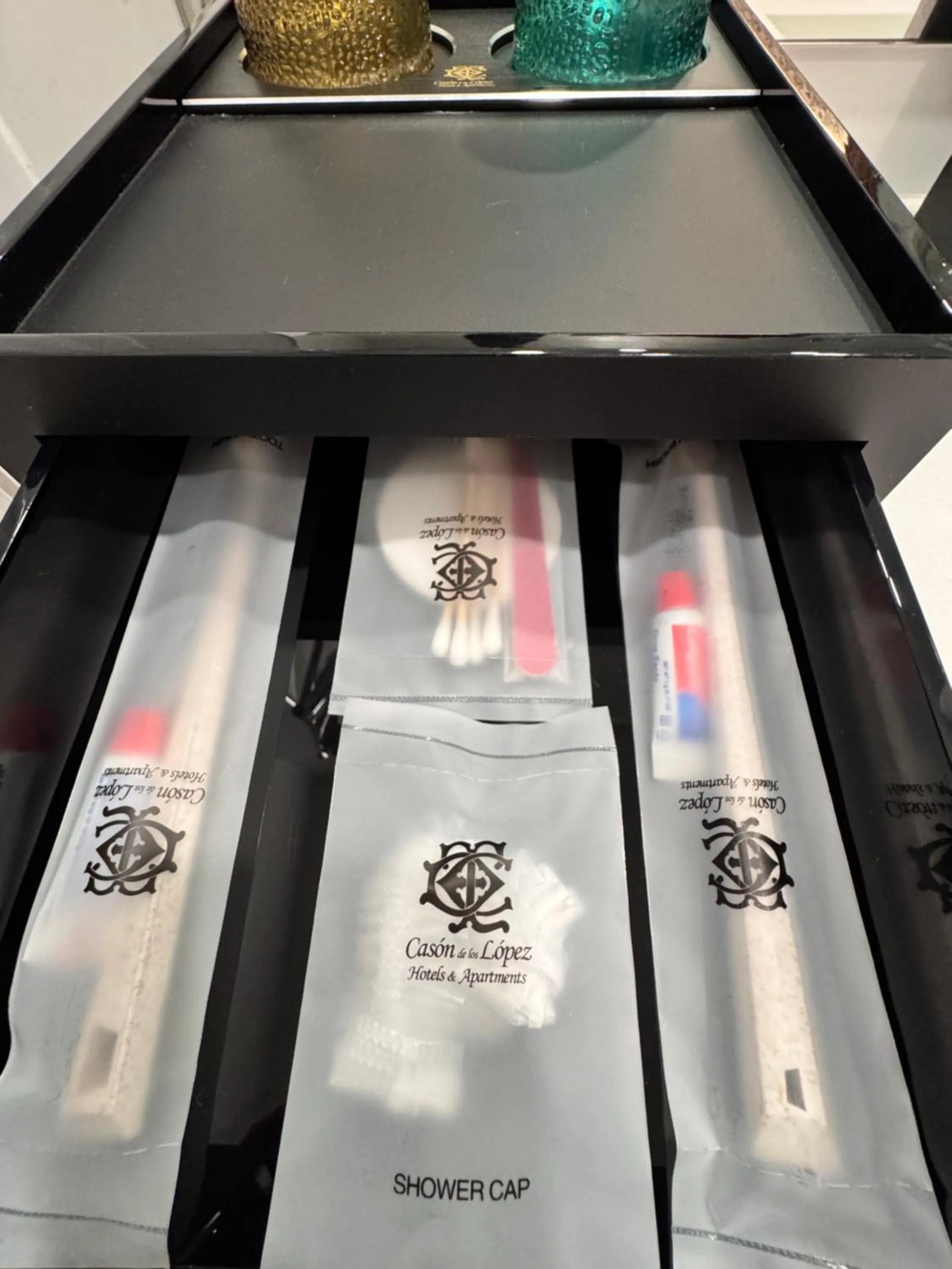 Property logo or sign in Hotel Boutique Casón De Los López