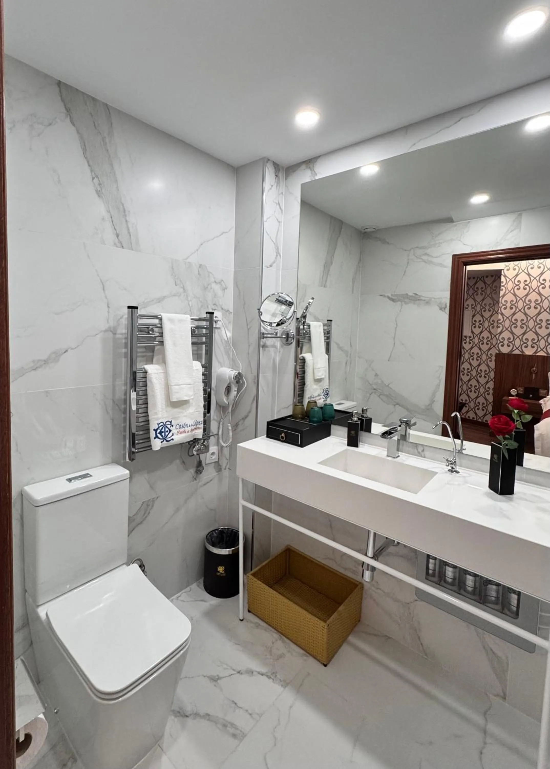 Shower in Hotel Boutique Casón De Los López