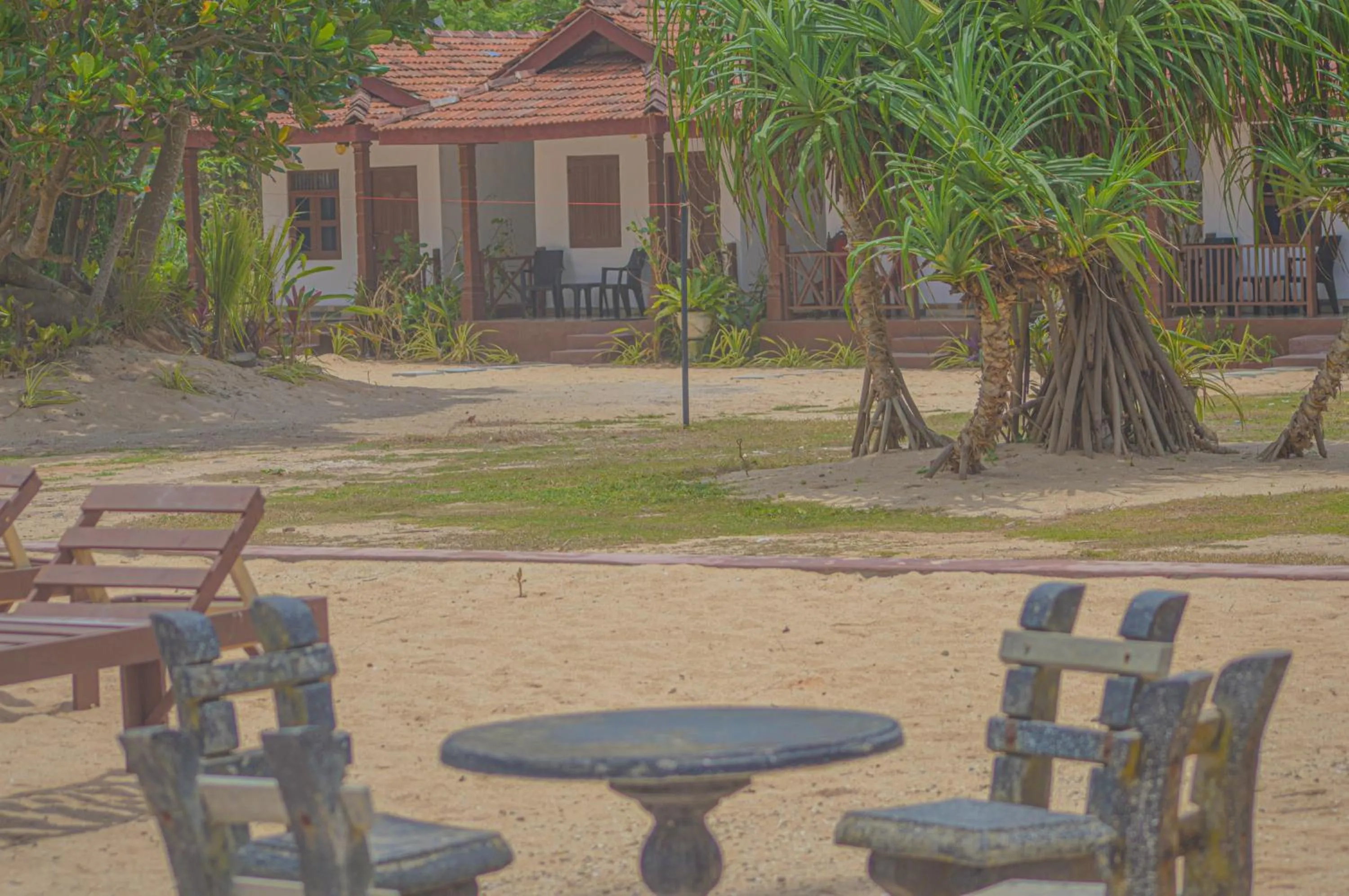 Garden in Blue Water Paradise Akurala