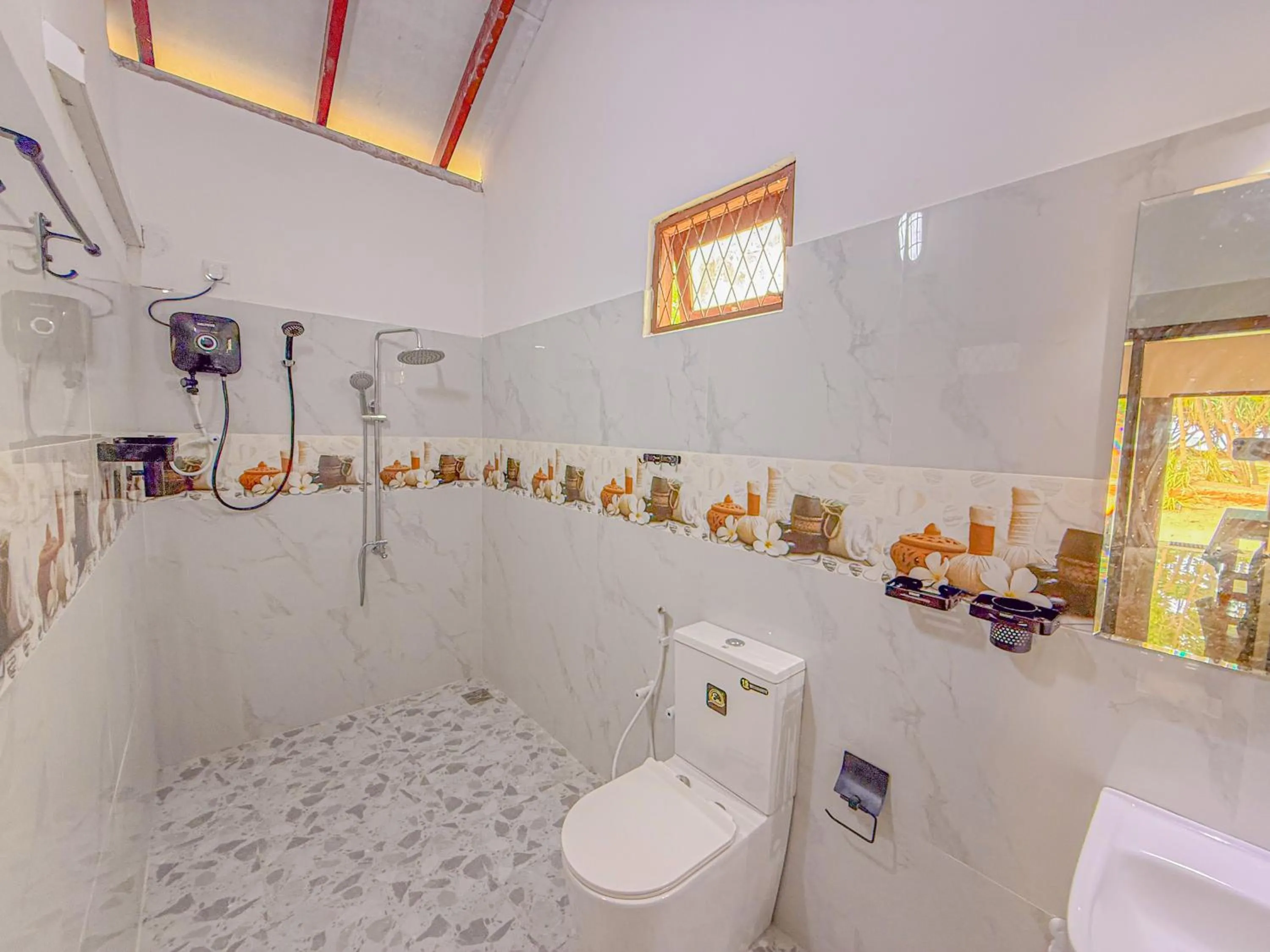 Bathroom in Blue Water Paradise Akurala