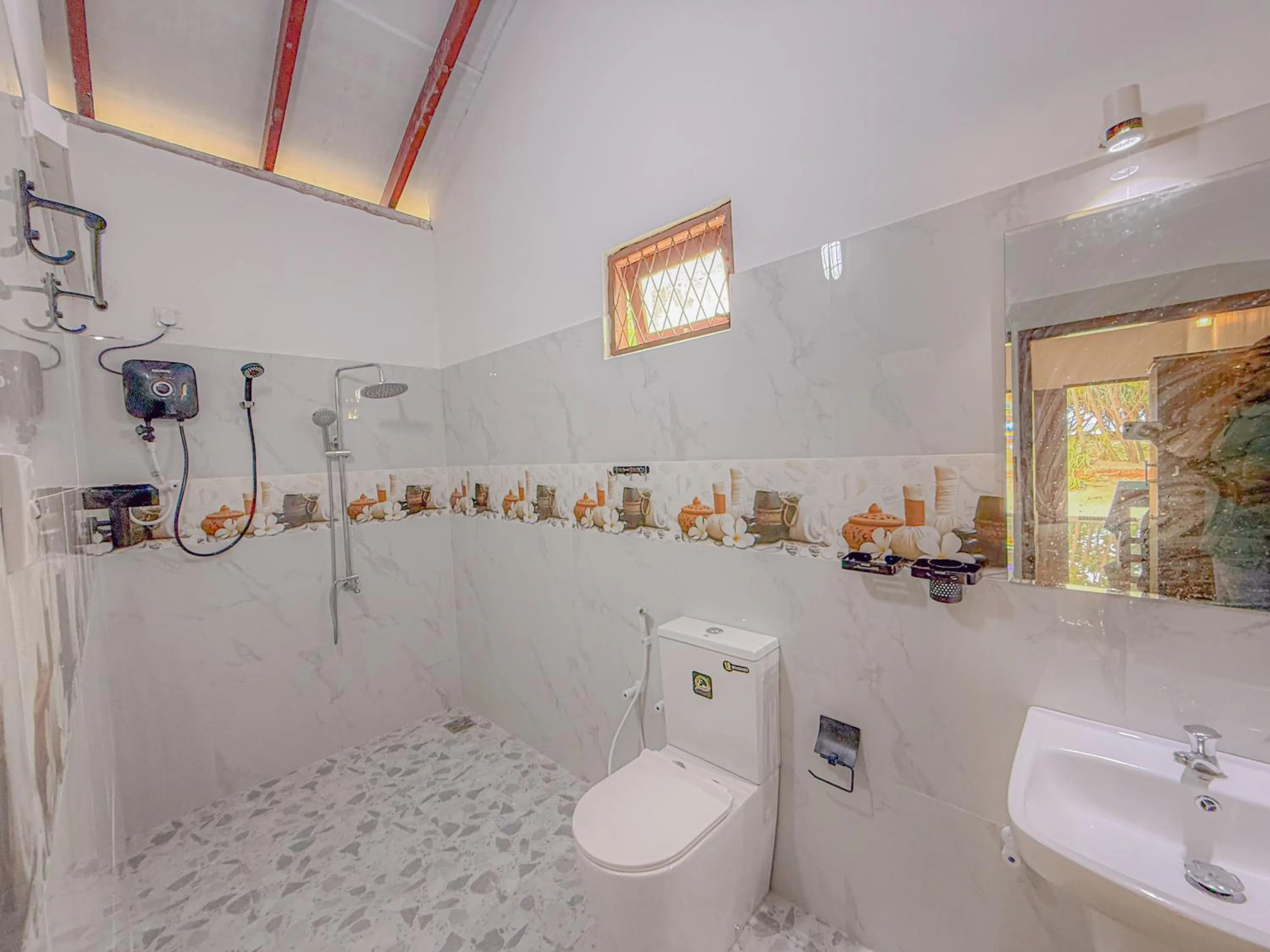 Toilet in Blue Water Paradise Akurala