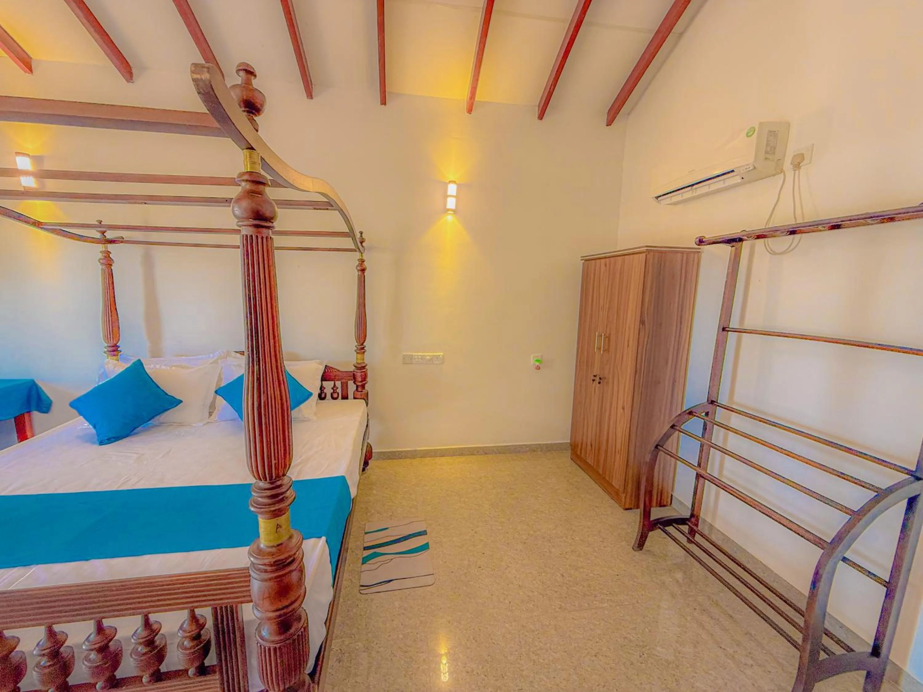 Bedroom, Bed in Blue Water Paradise Akurala