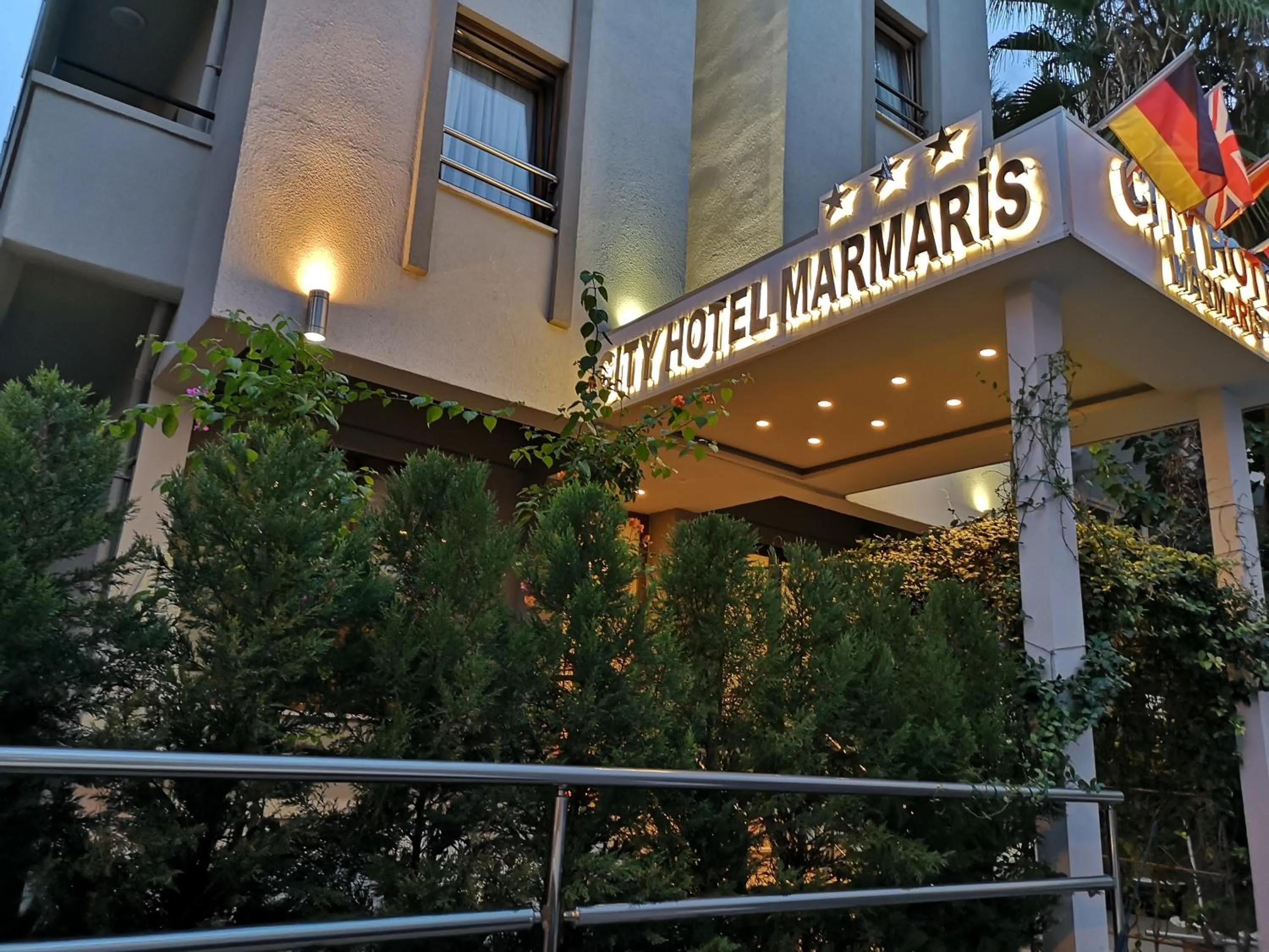 Facade/entrance in City Hotel Marmaris