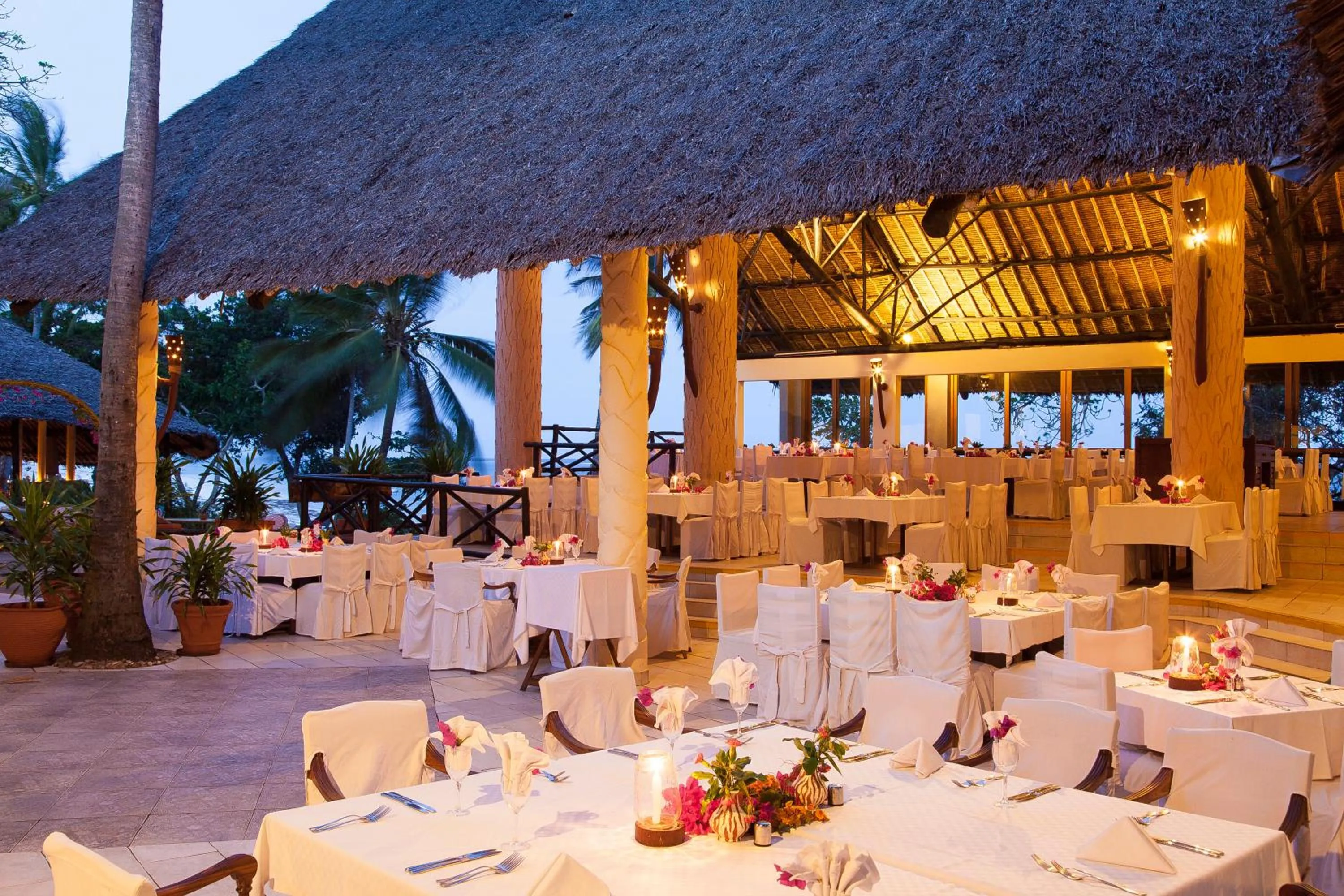 Restaurant/places to eat in Baobab Beach Resort & Spa
