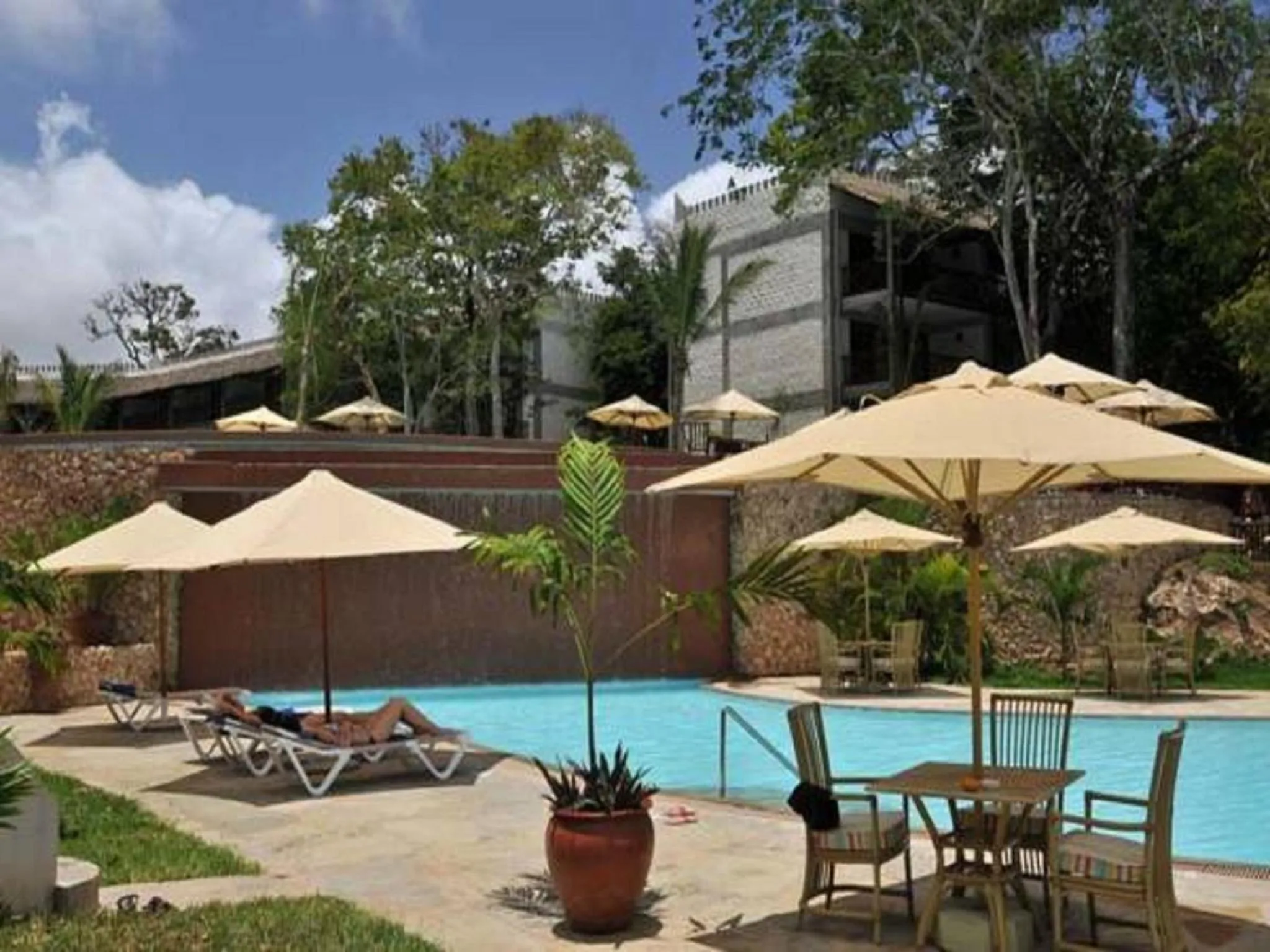 Swimming pool in Baobab Beach Resort & Spa