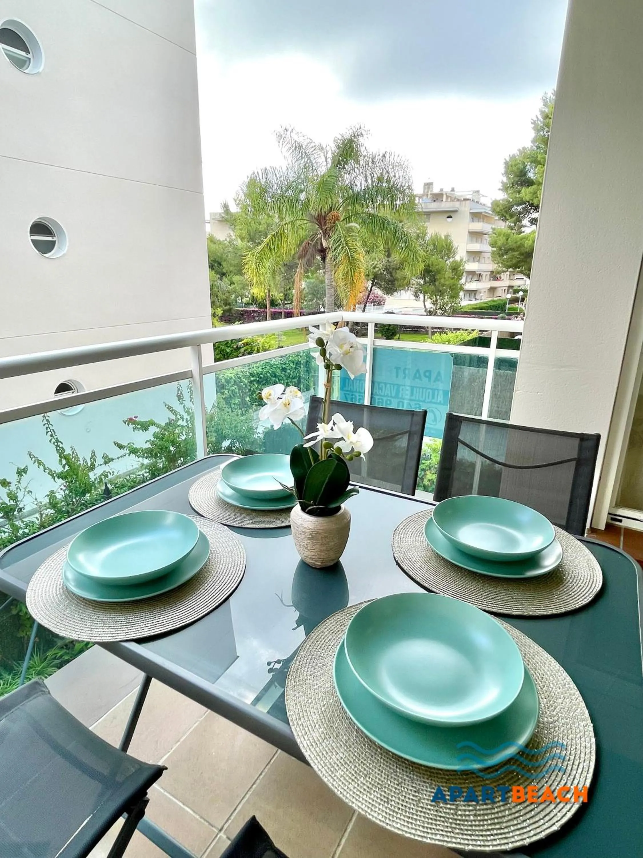 APARTBEACH GOLDEN I MUY LUMINOSO JUNTO PLAYA y CLIMATIZADO