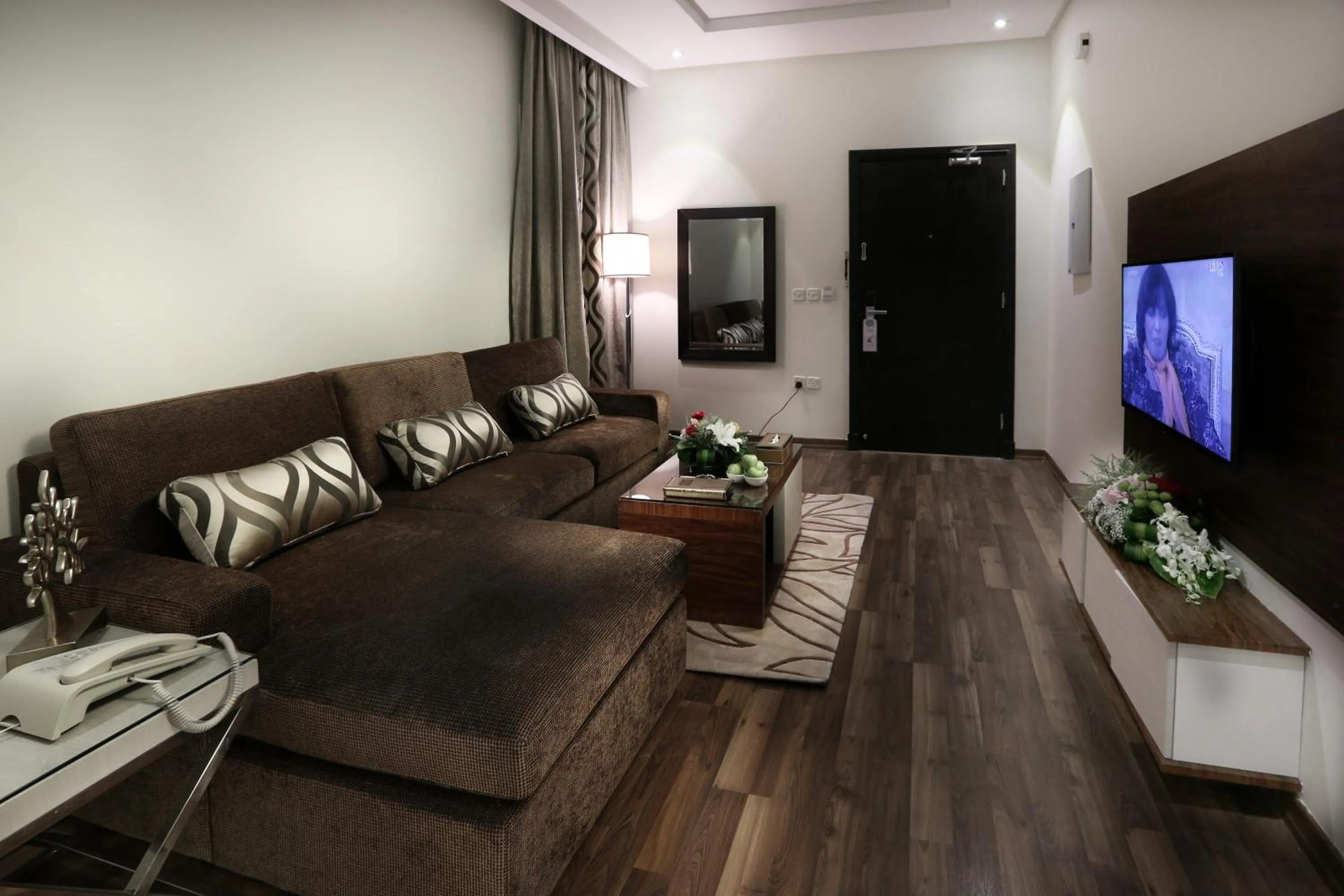 Shower in Duset Hotel Suites