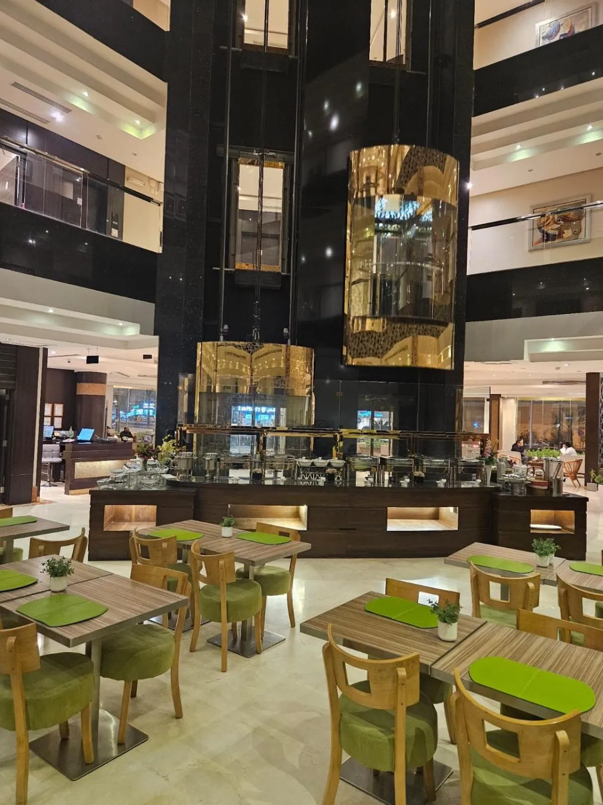 Restaurant/places to eat in Duset Hotel Suites