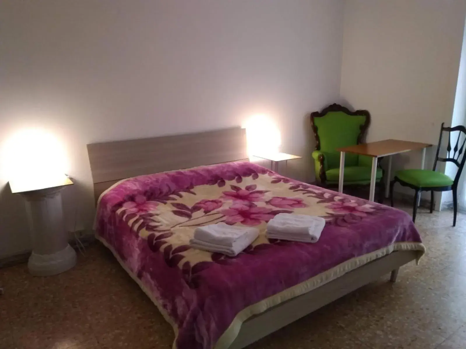 Bed in Next Stop Roma Affittacamere Casilino Bed in Next Stop Roma Affittacamere Casilino