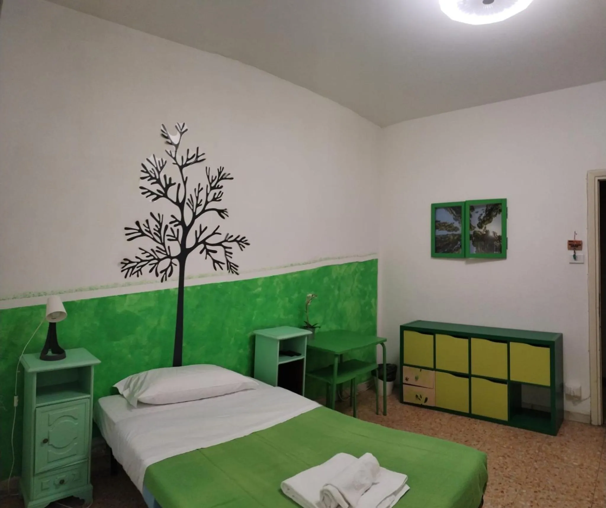 Bed in Next Stop Roma Affittacamere Casilino