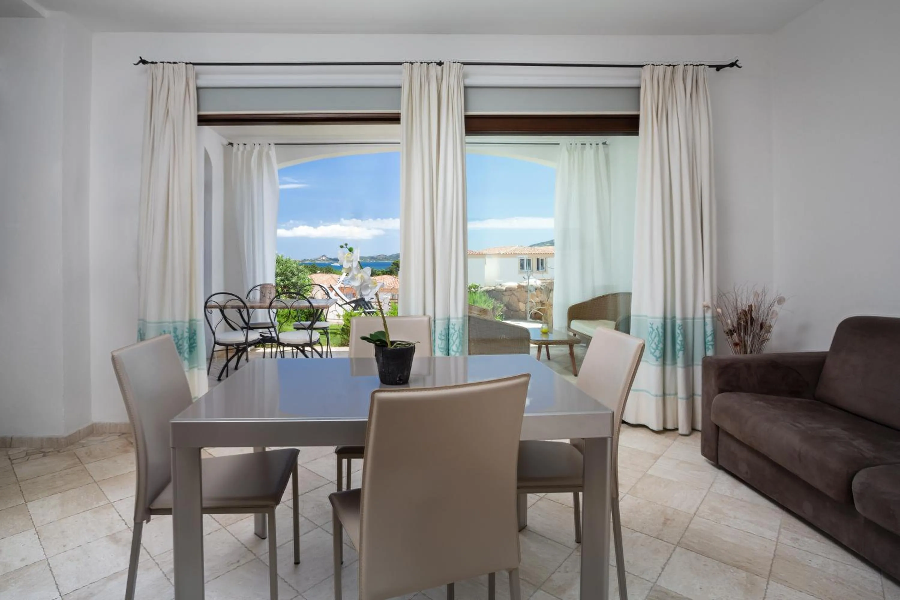 Large Two-Bedroom House in Le Maree Apartments