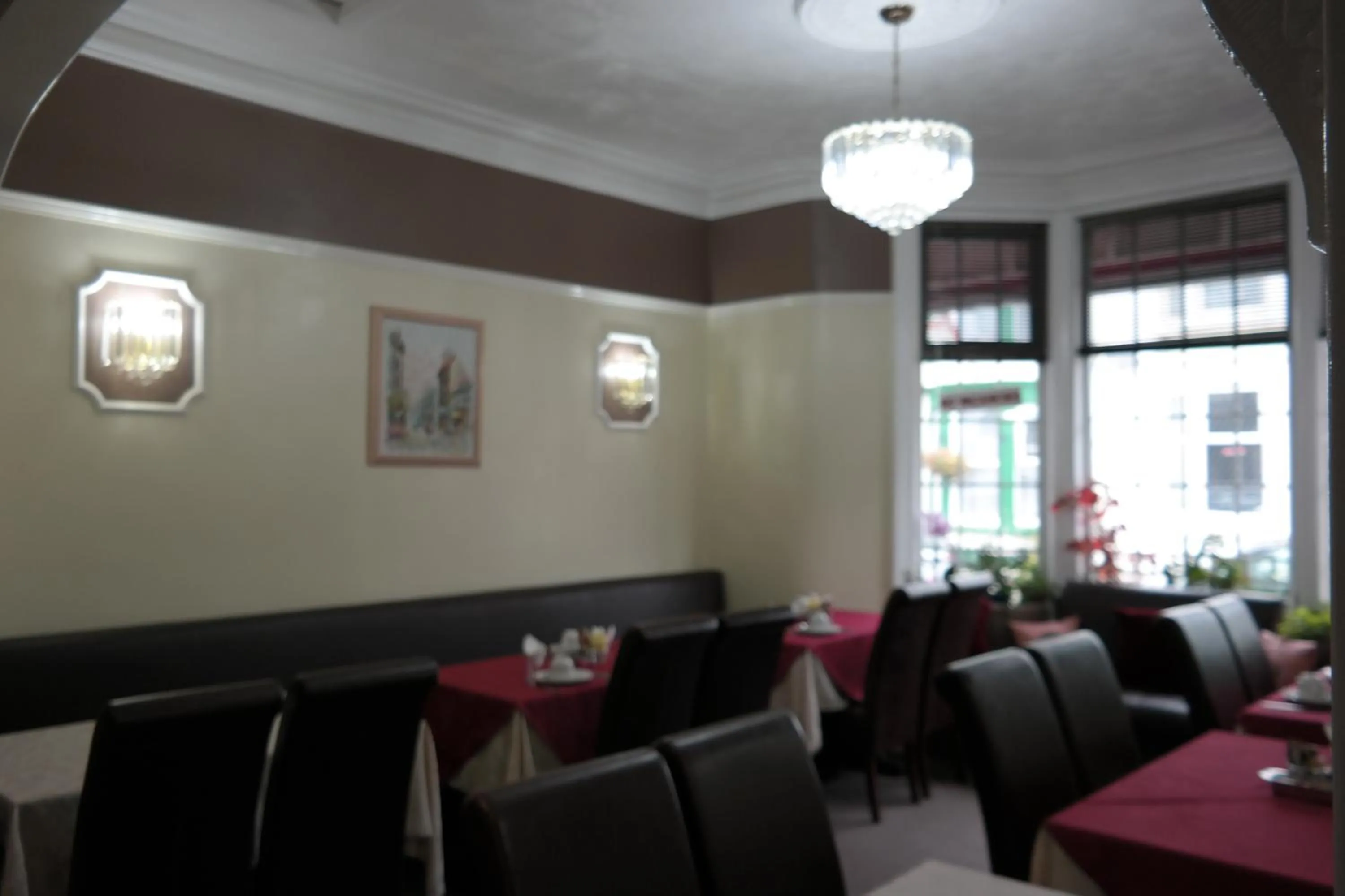 Restaurant/places to eat in Cardoh Lodge