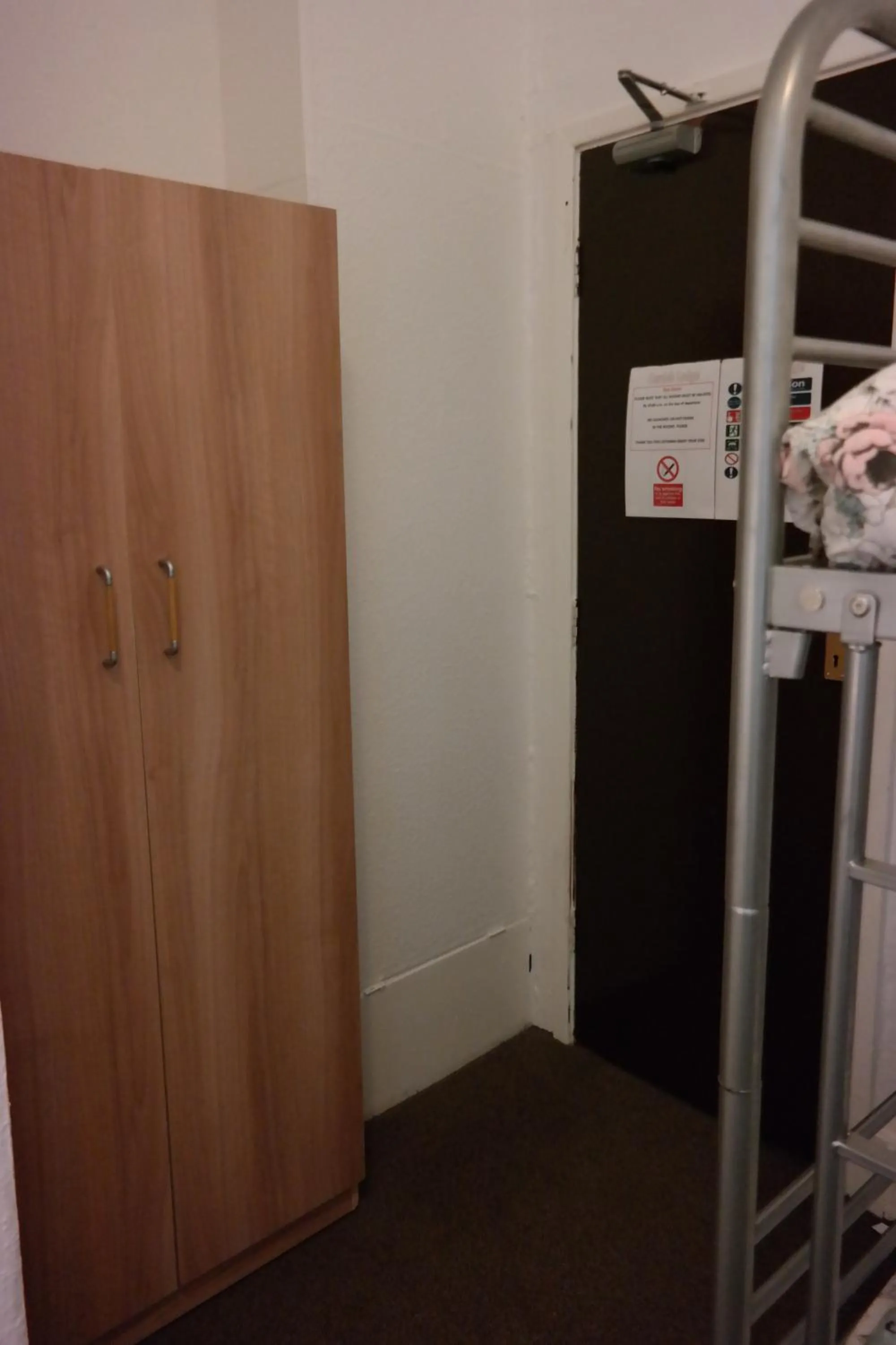 Bedroom, Bed in Cardoh Lodge