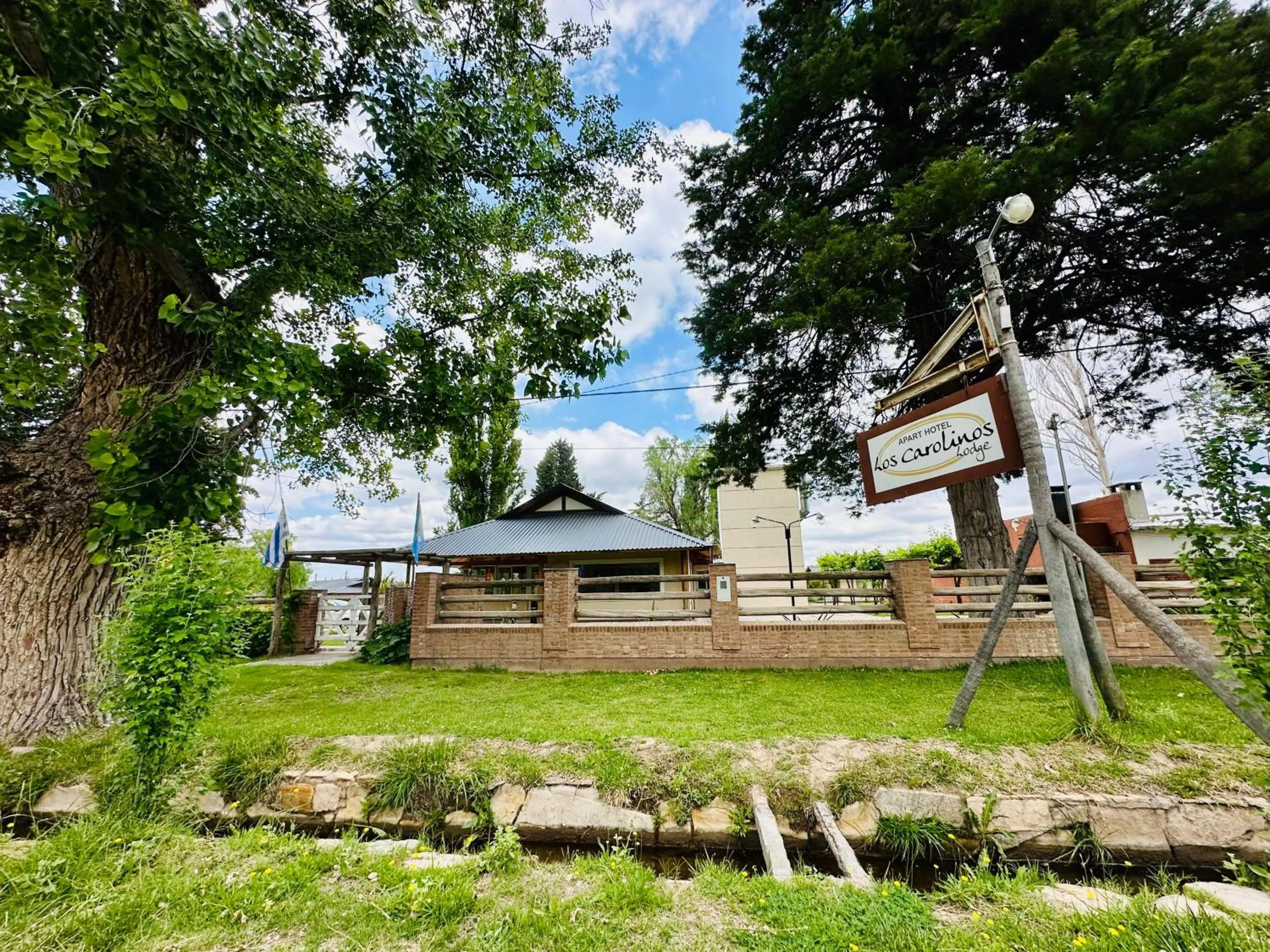 Los Carolinos Lodge