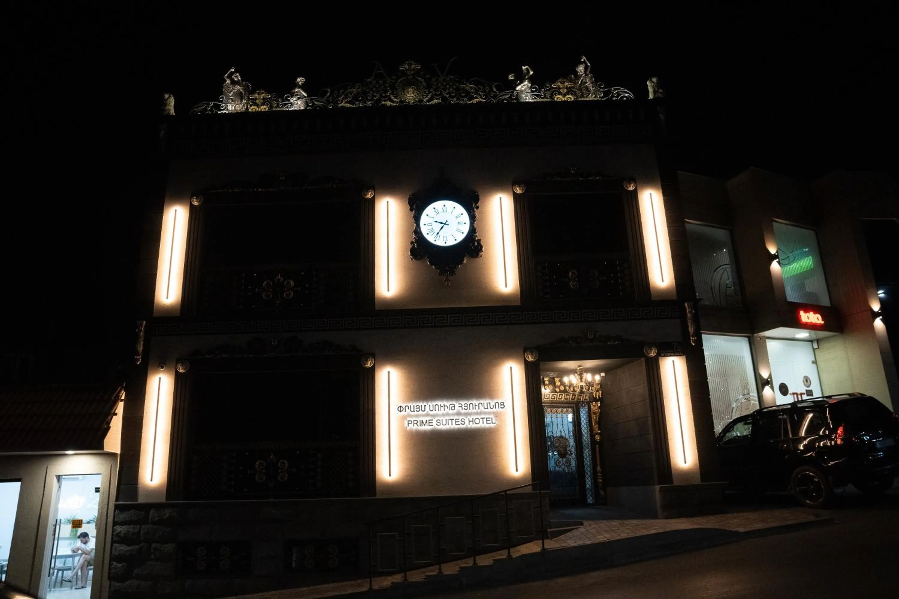 Property building in Prime Suites Hotel