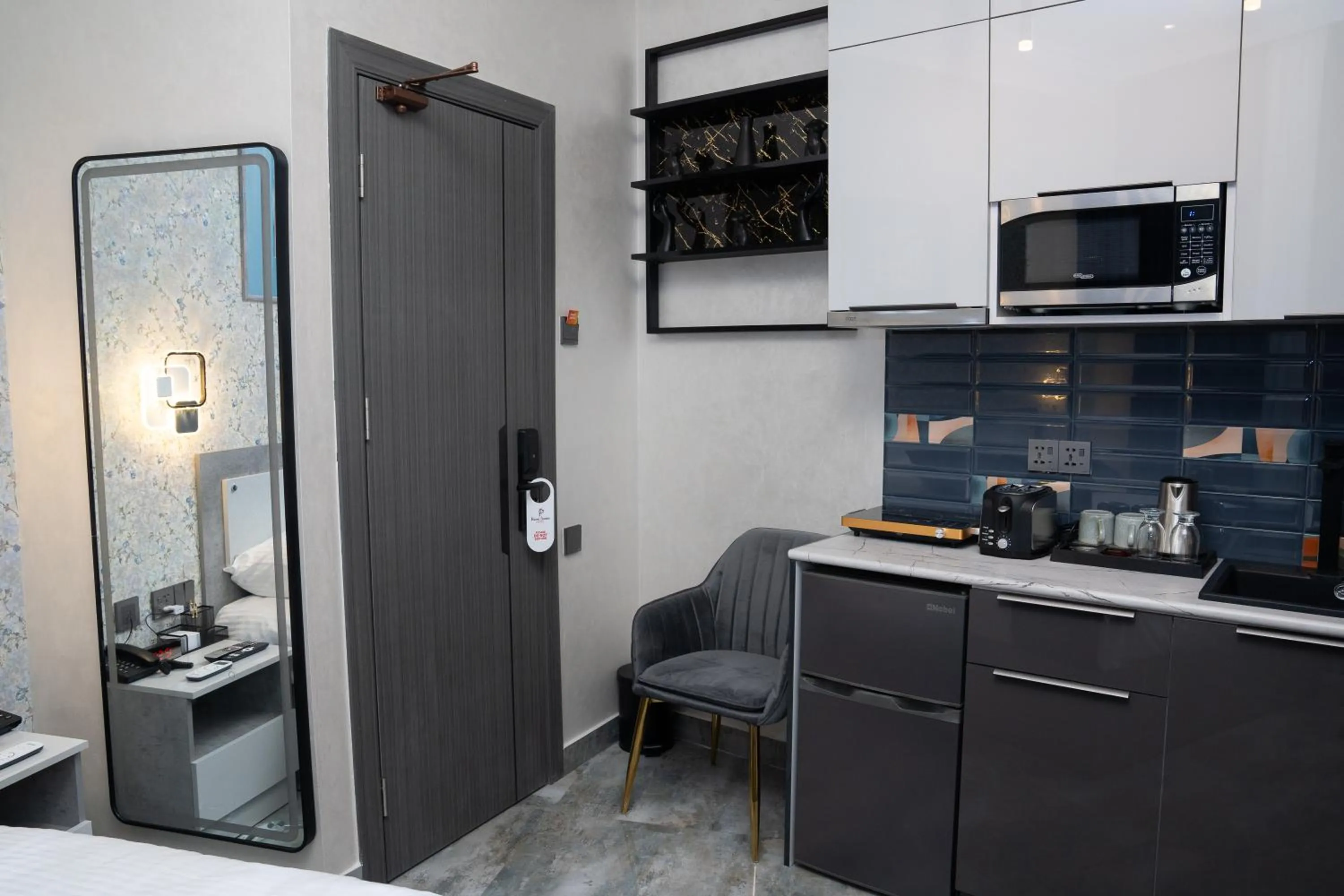 Photo of the whole room in Prime Suites Hotel