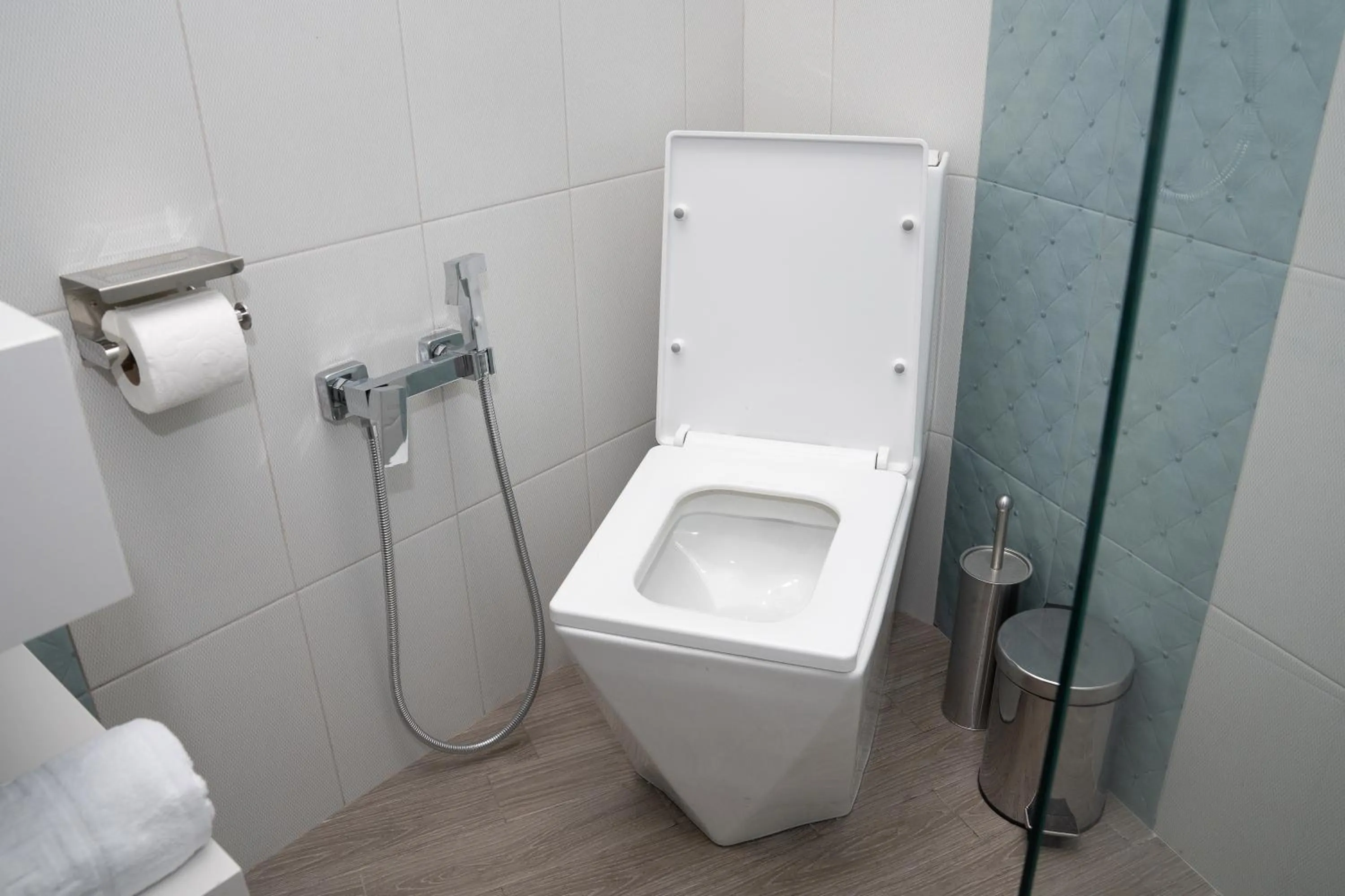Toilet in Prime Suites Hotel