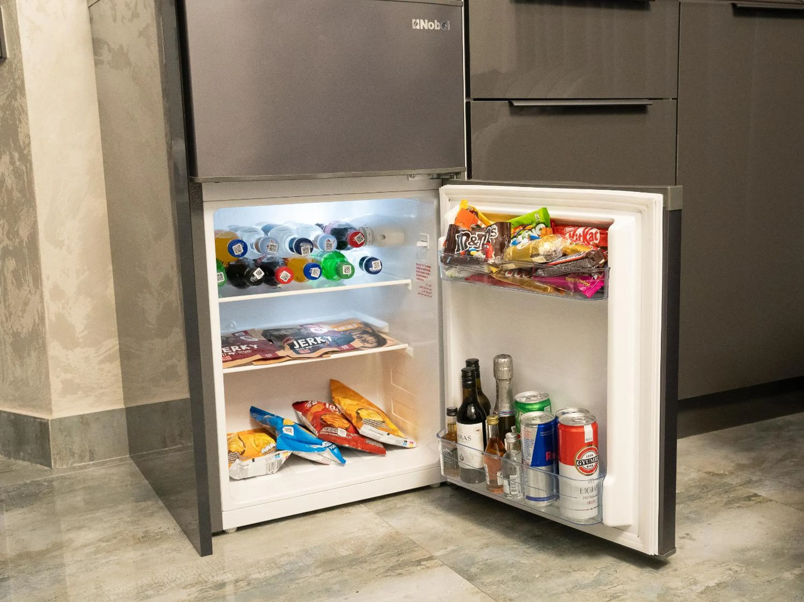 Food and drinks in Prime Suites Hotel