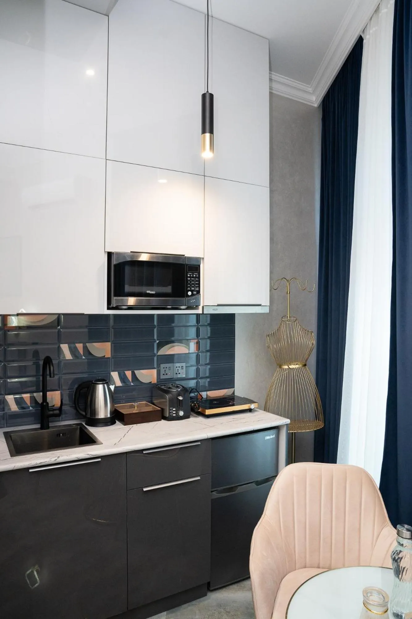 Kitchen or kitchenette in Prime Suites Hotel