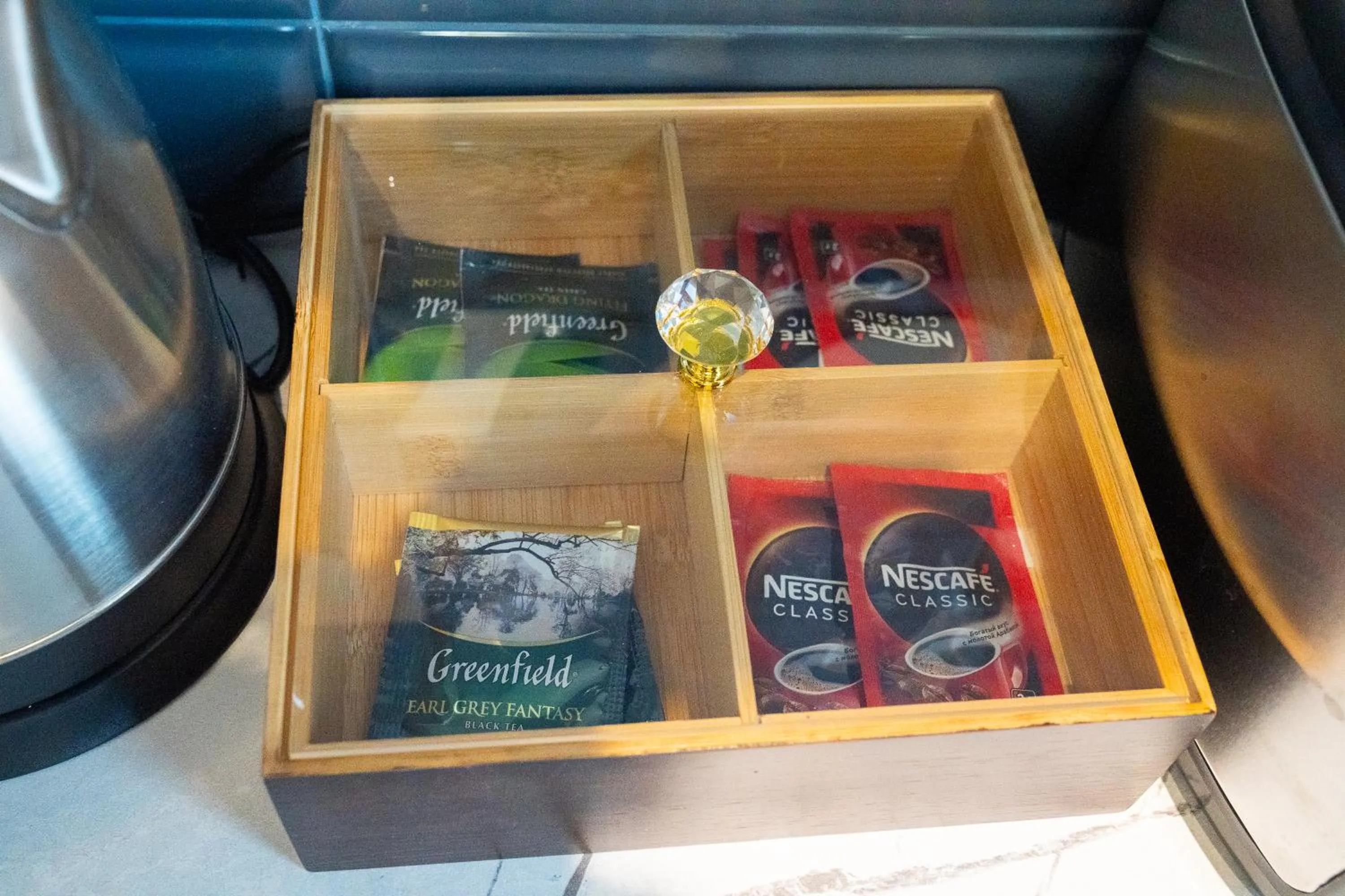 Coffee/tea facilities in Prime Suites Hotel