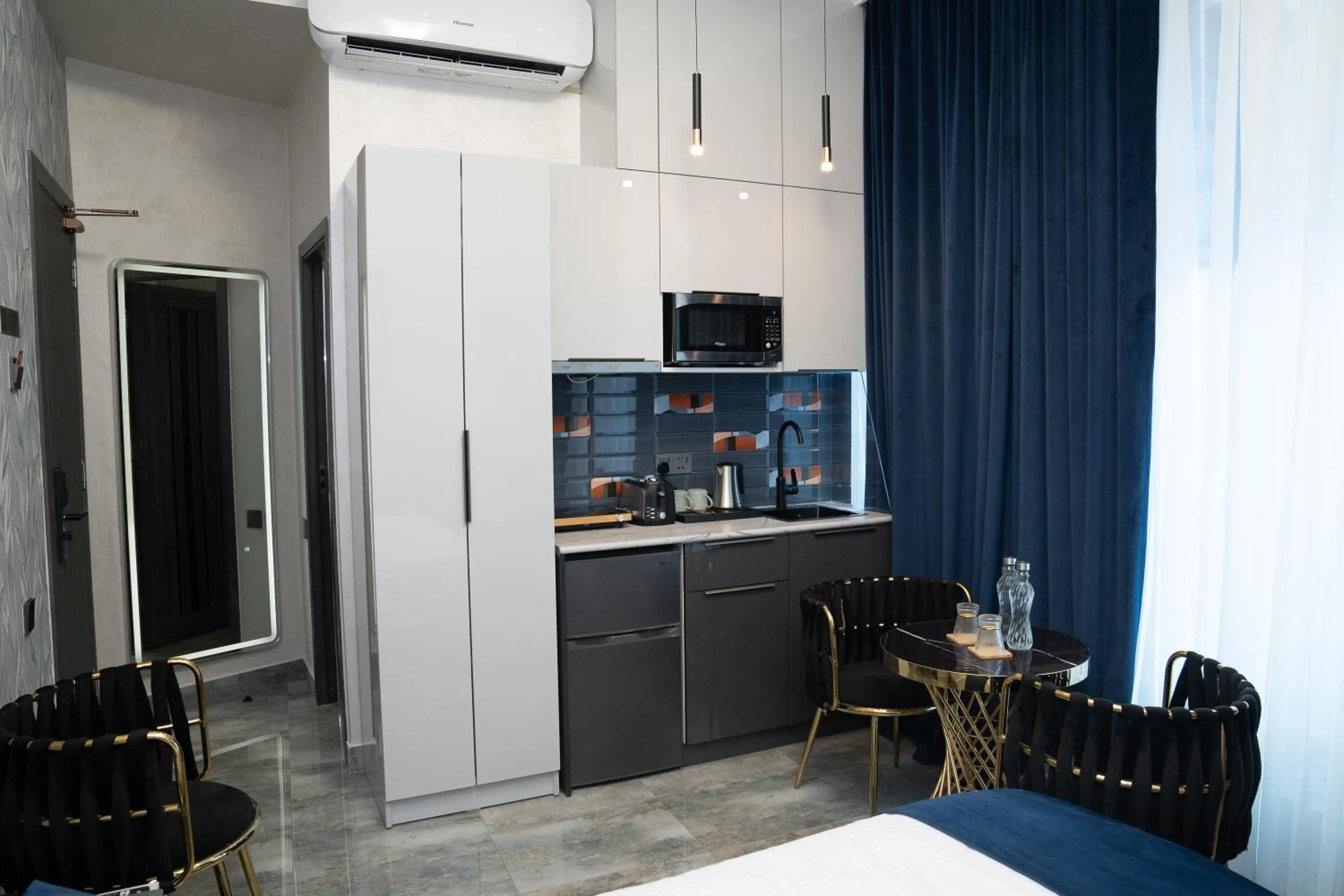 Kitchen or kitchenette in Prime Suites Hotel