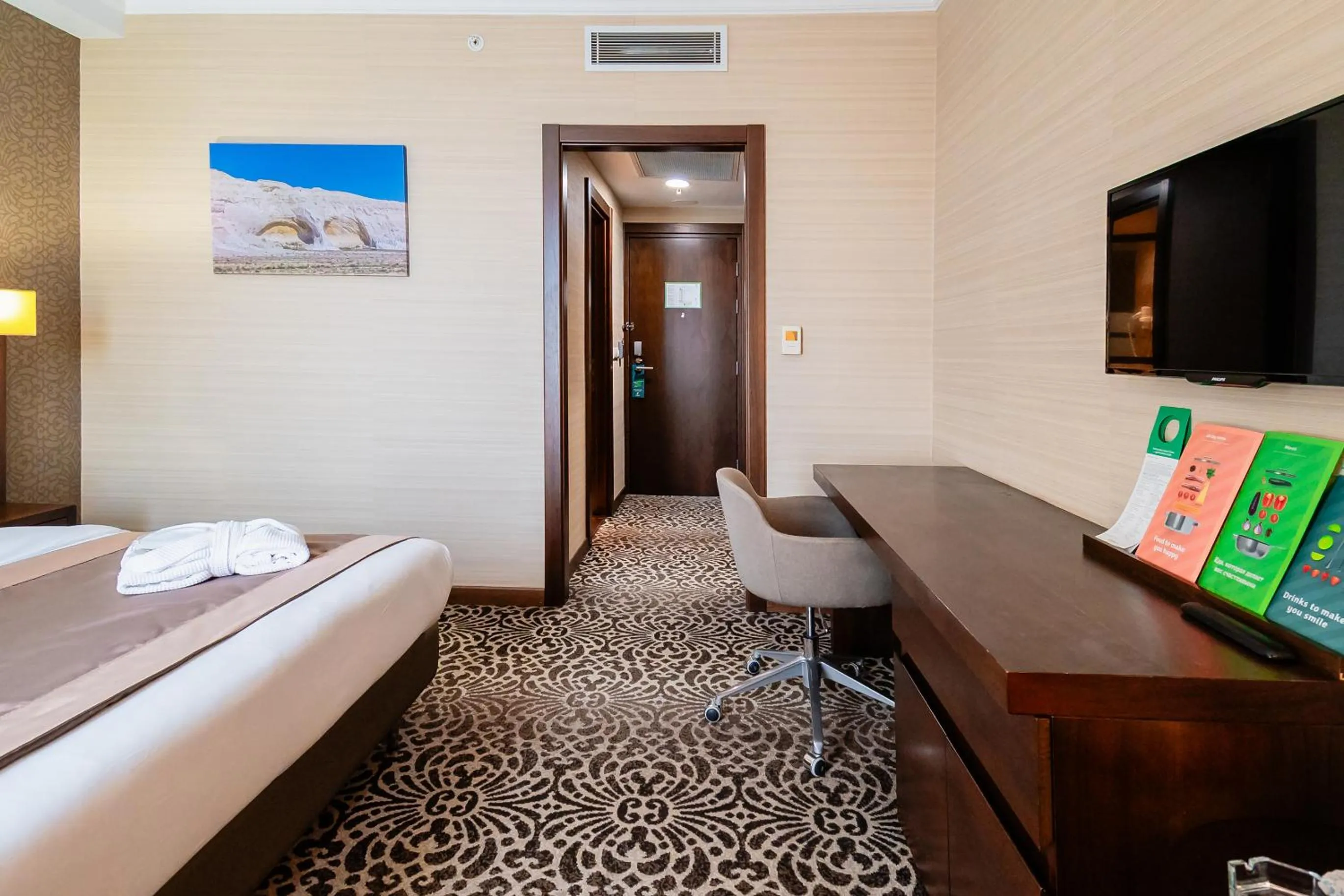 Bed in Holiday Inn Aktau by IHG