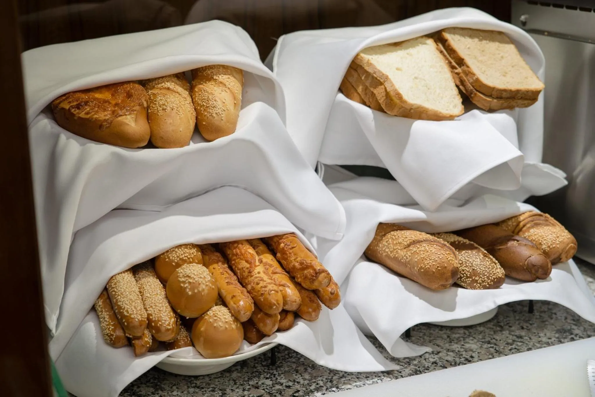 Restaurant/places to eat in Holiday Inn Aktau by IHG