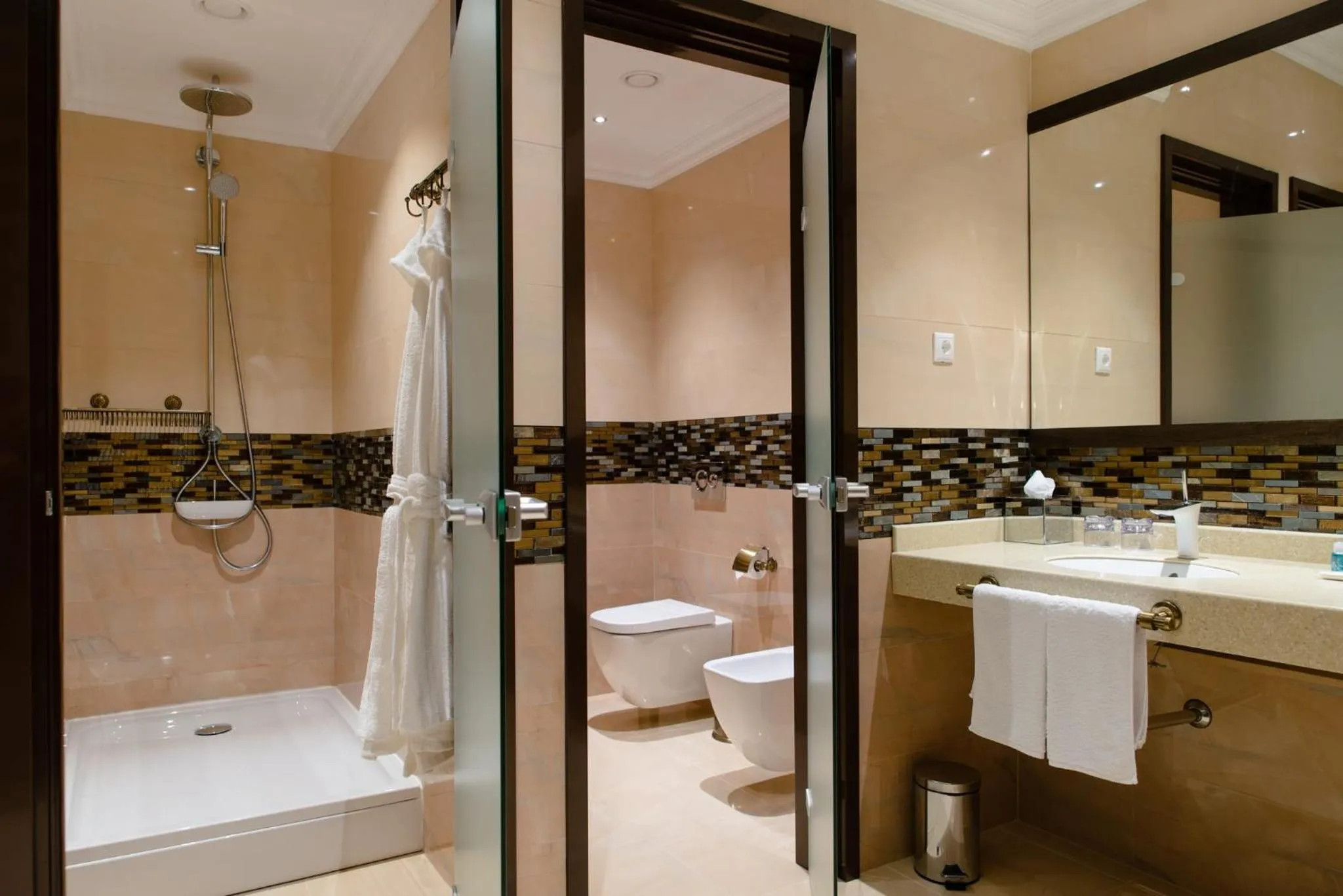 Photo of the whole room in Holiday Inn Aktau by IHG