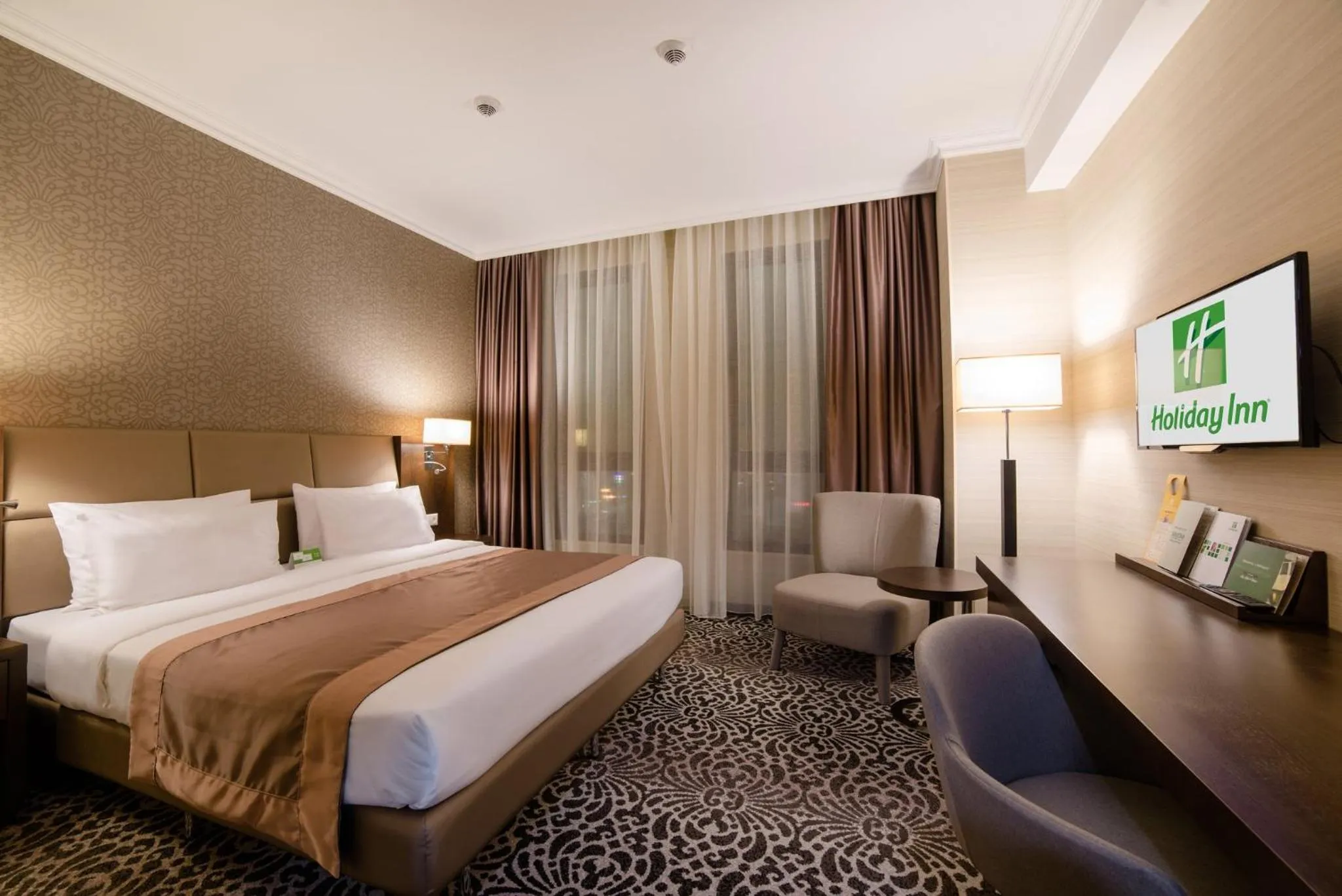 Photo of the whole room, Bed in Holiday Inn Aktau by IHG