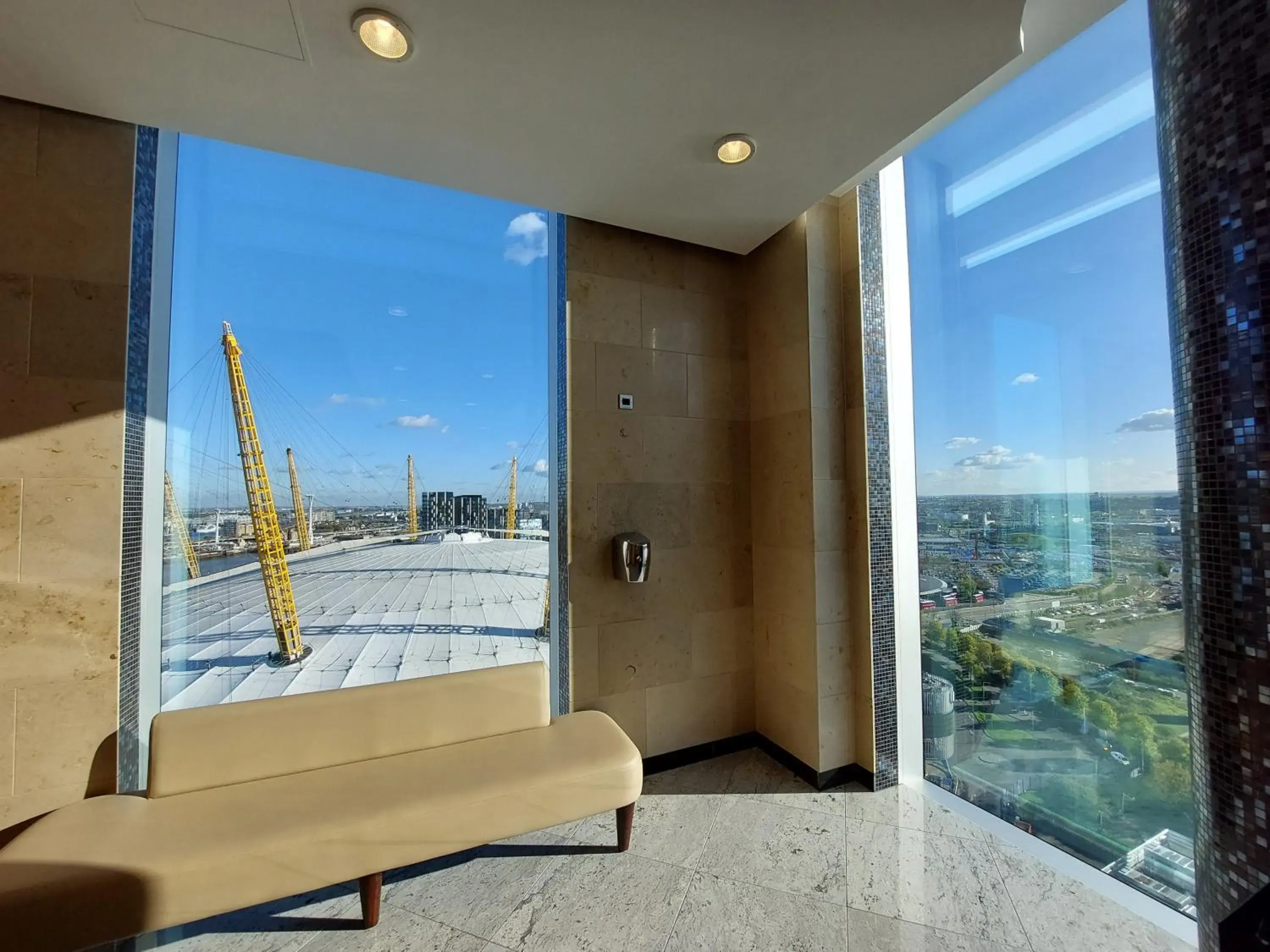 Lounge or bar in InterContinental London - The O2 Lounge or bar in InterContinental London - The O2