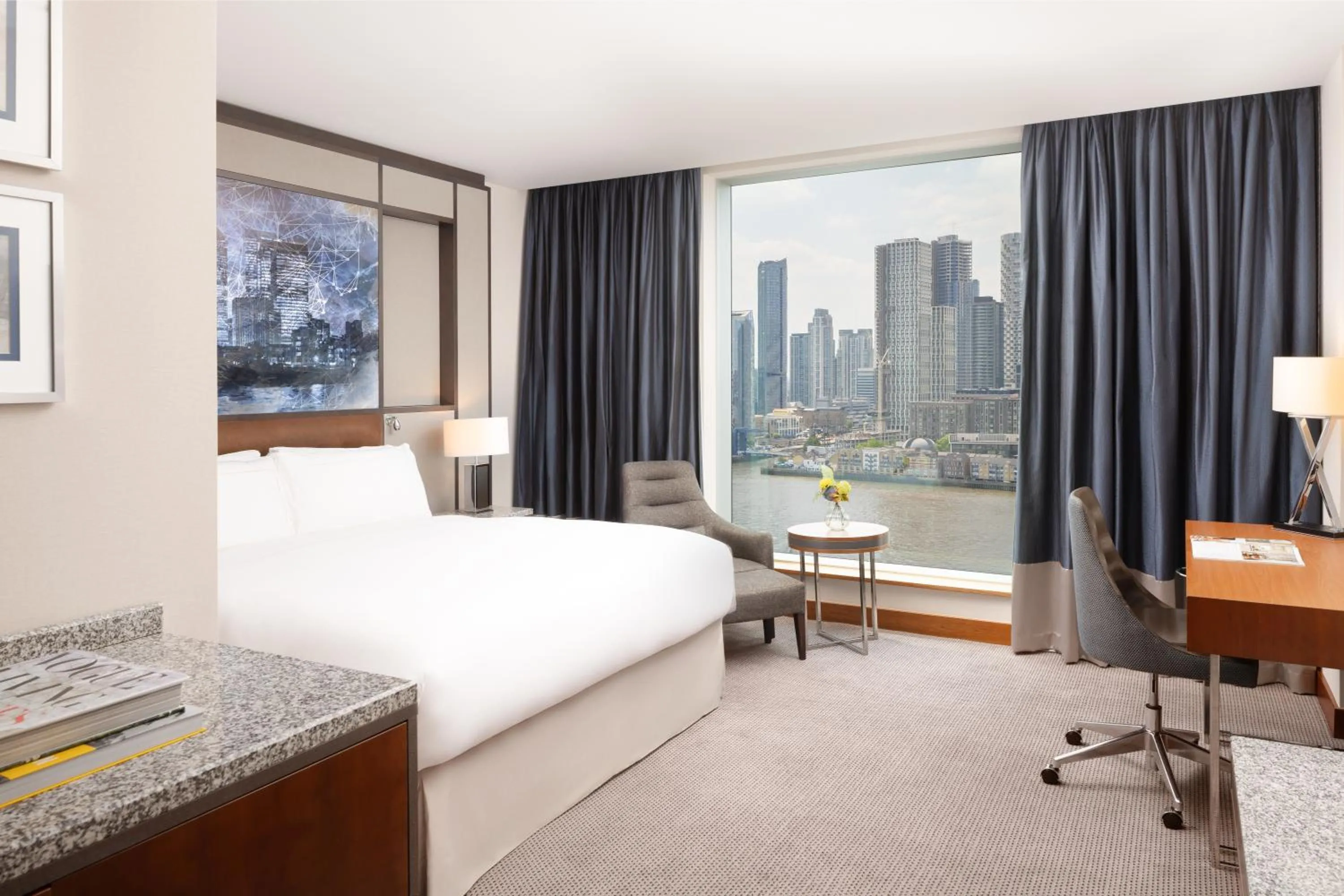 Bedroom, Bed in InterContinental London - The O2