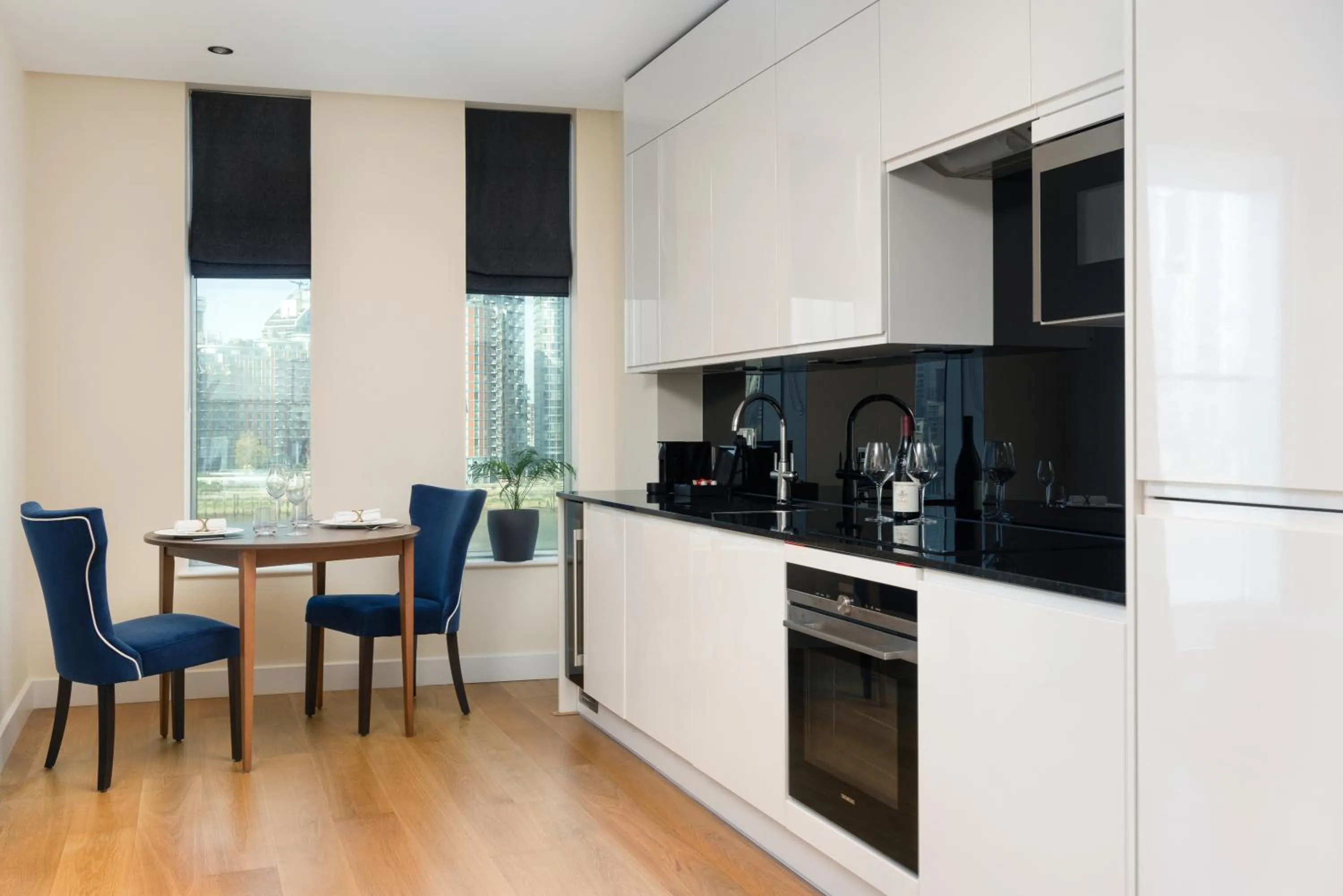 Kitchen or kitchenette in InterContinental London - The O2