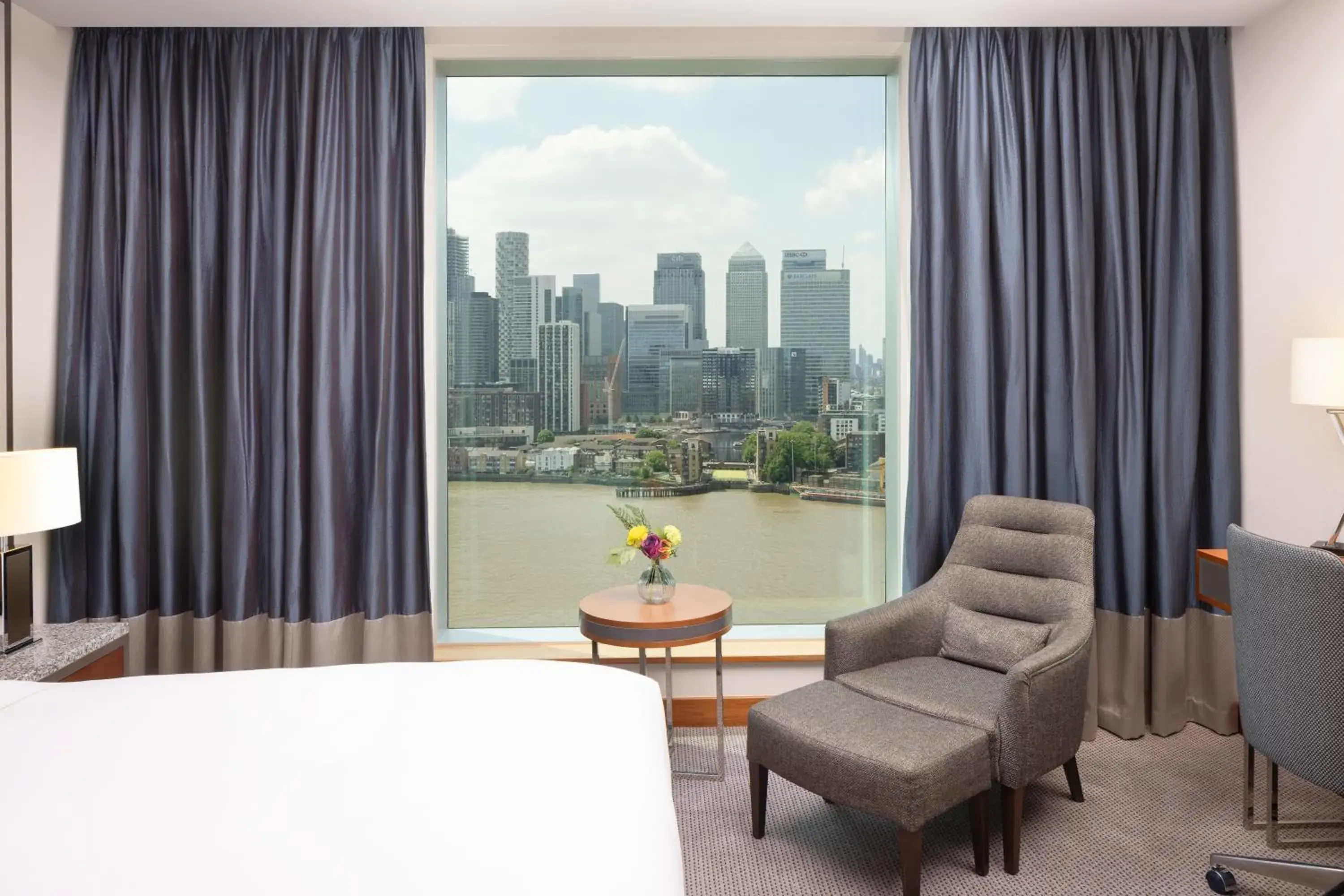 Bedroom, Bed in InterContinental London - The O2 Bedroom, Bed in InterContinental London - The O2