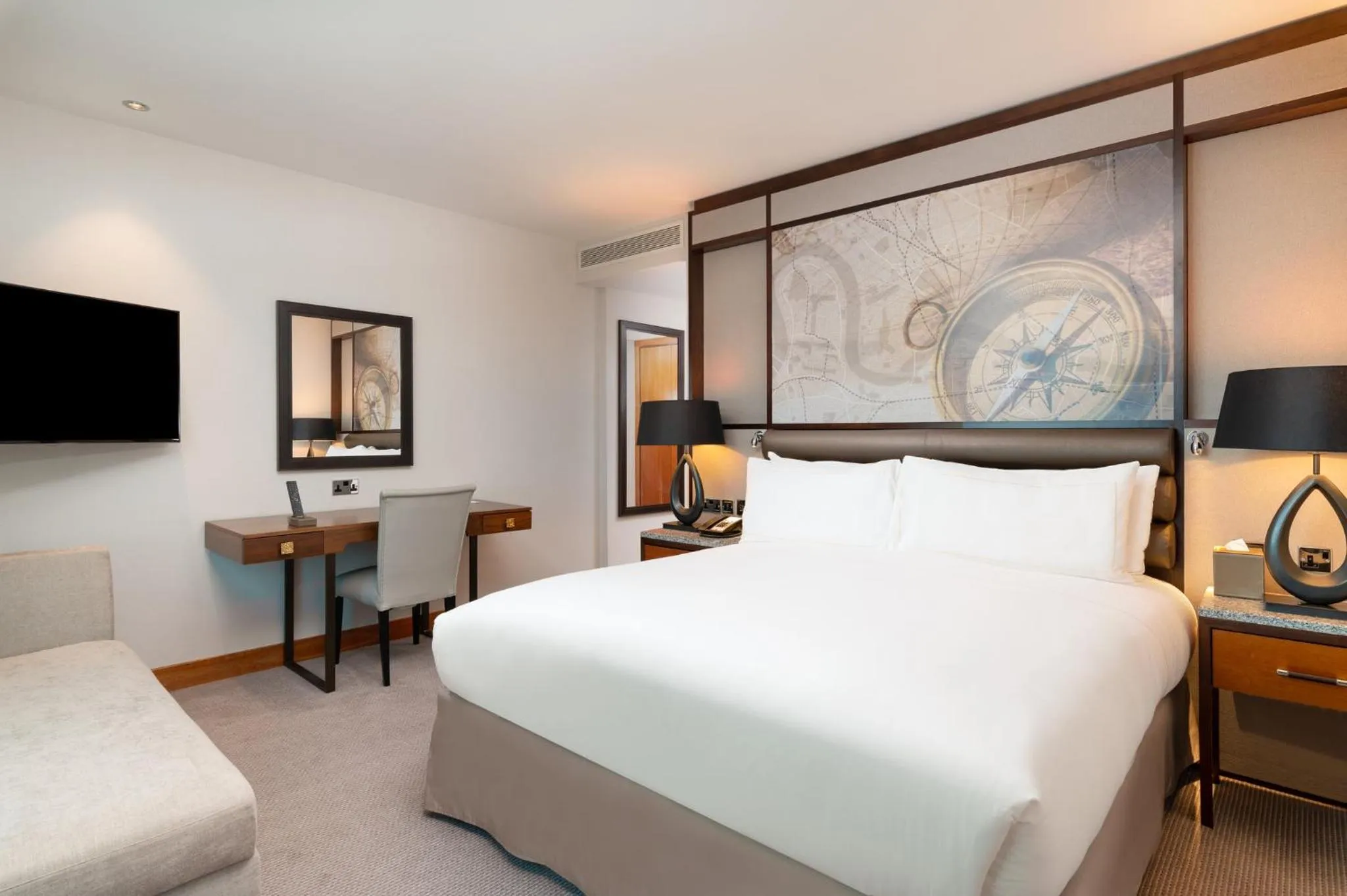 Photo of the whole room, Bed in InterContinental London - The O2