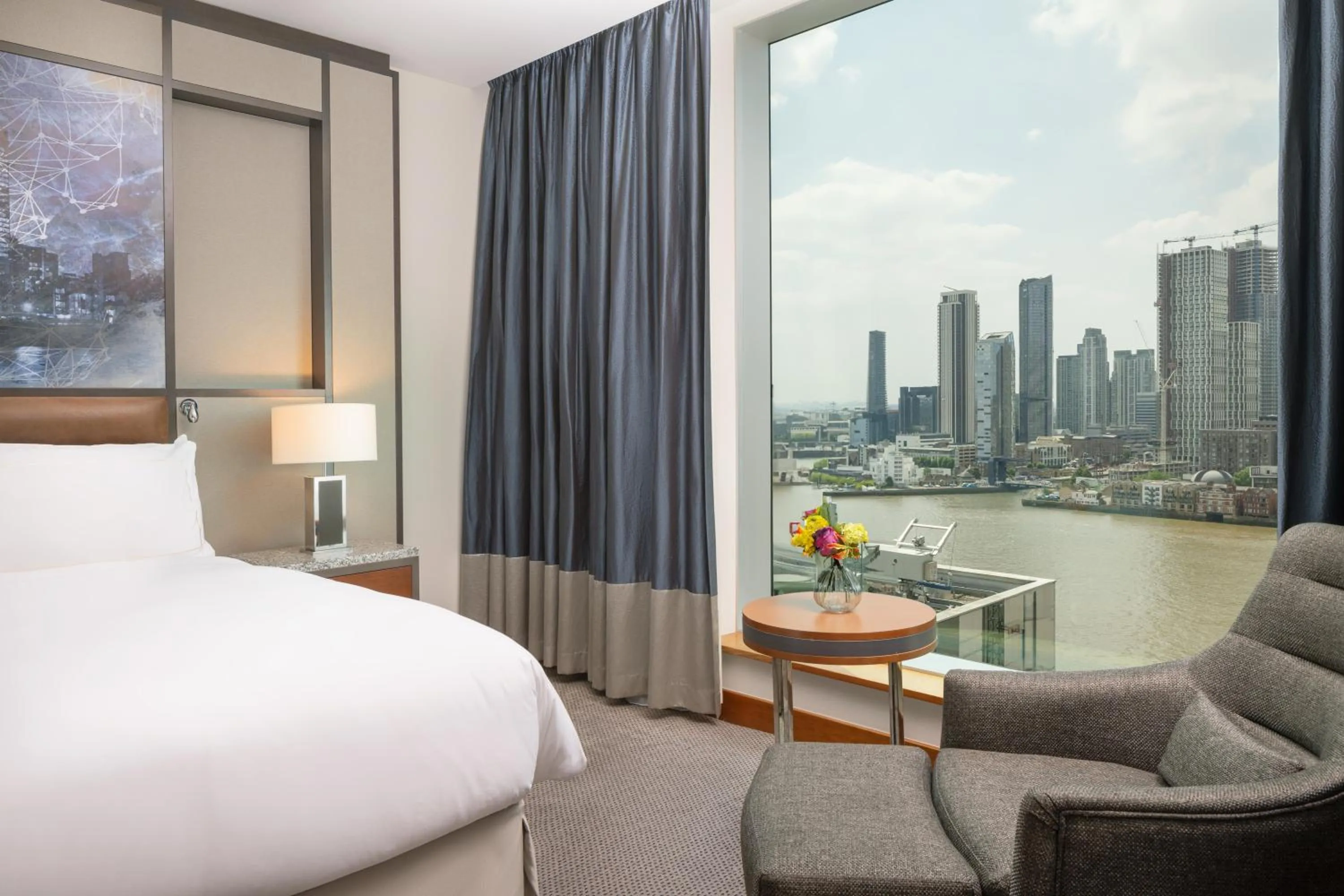 Bedroom, Bed in InterContinental London - The O2