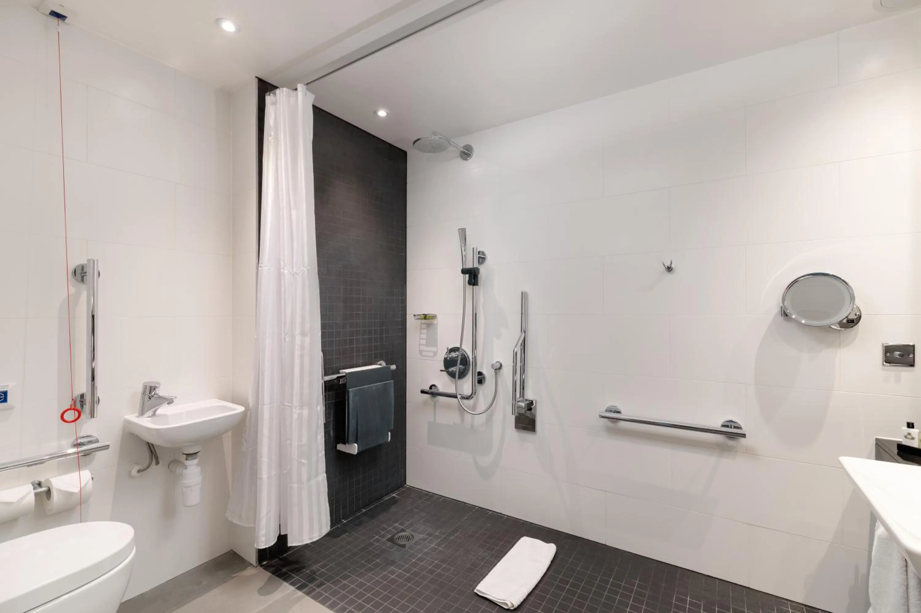 Bathroom in InterContinental London - The O2